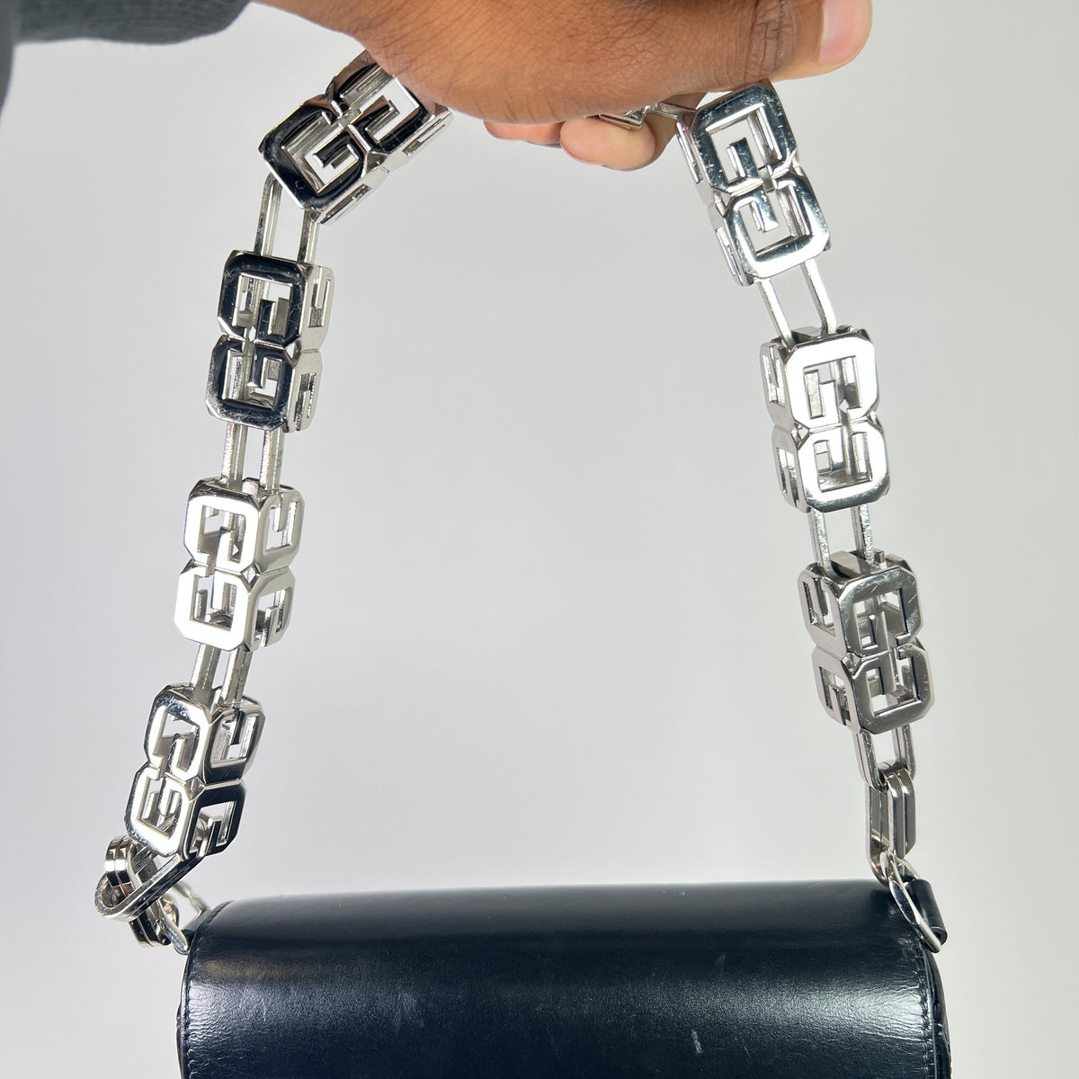 Givenchy 4G Chain Leather Shoulder Bag