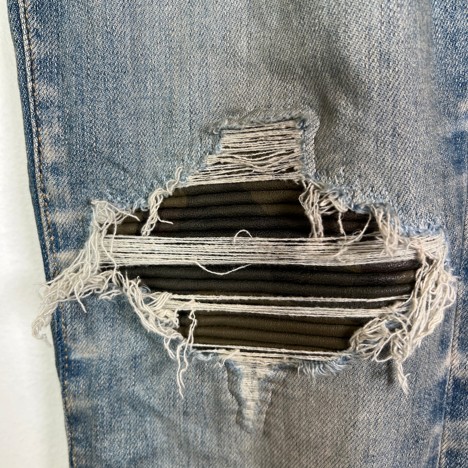 Amiri Clay Indigo Core Logo Camo Applique Jeans