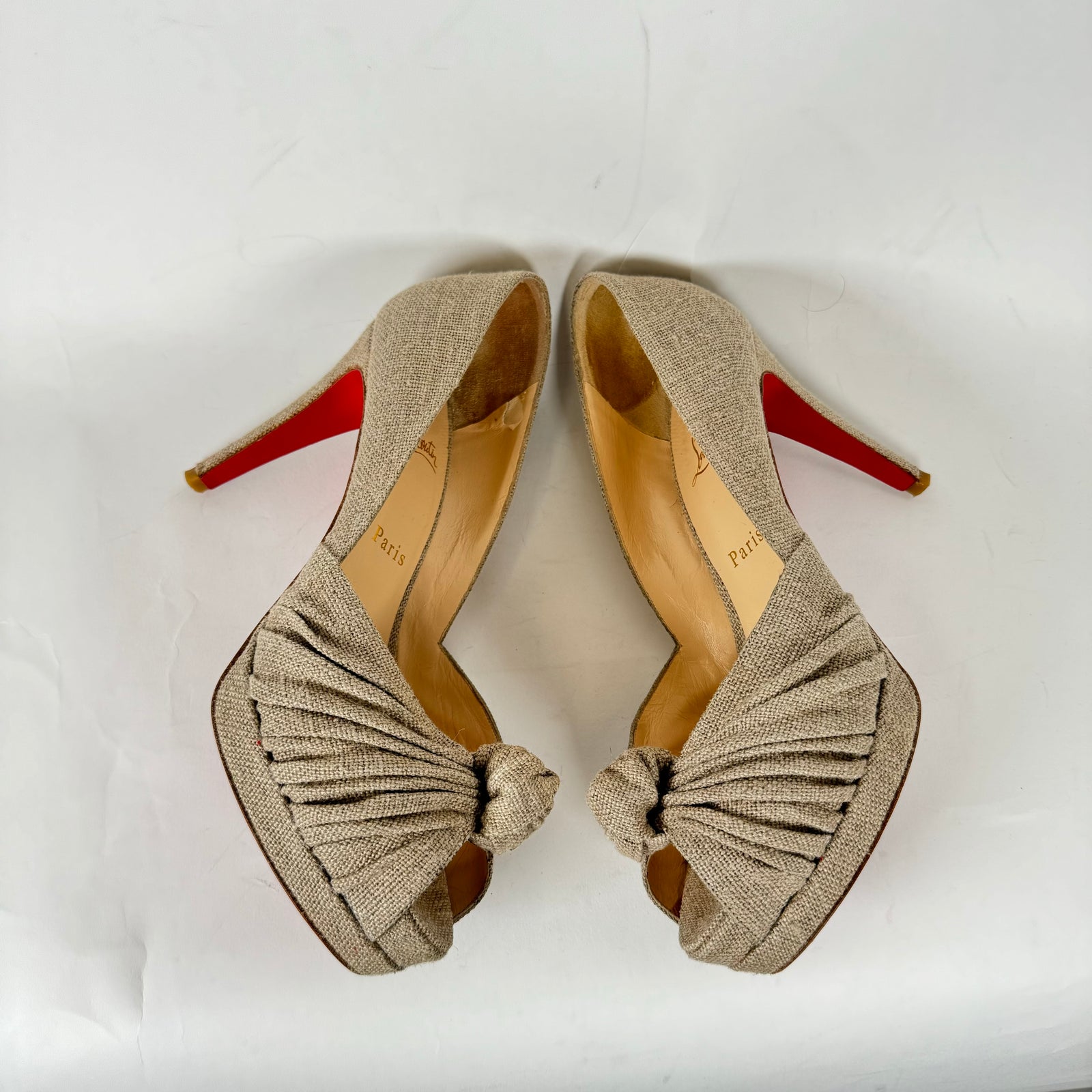 Christian Louboutin Beige Canvas Greissimo Pump 100 Heels Size 37.5
