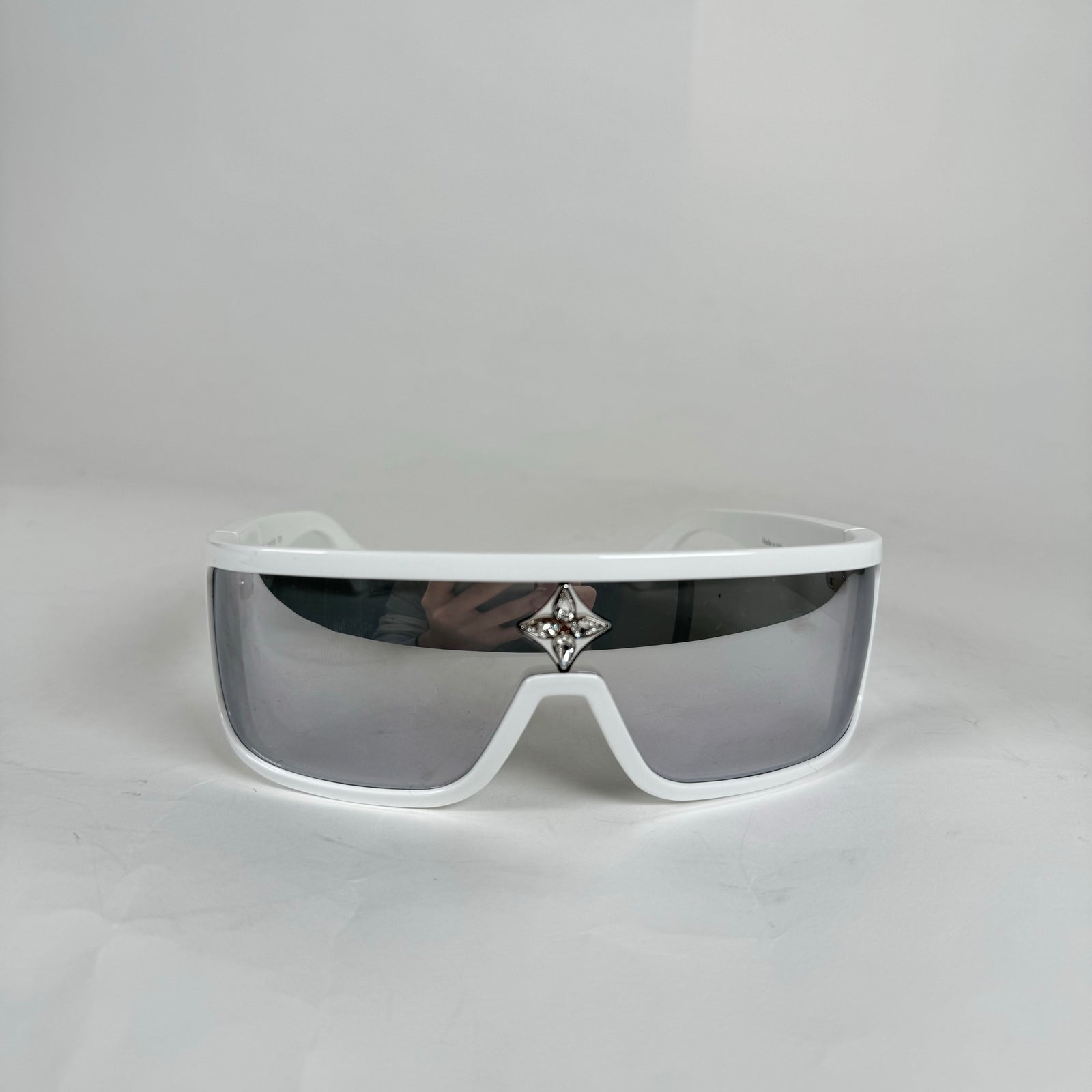 Louis Vuitton White Cyclone Sport Sunglasses