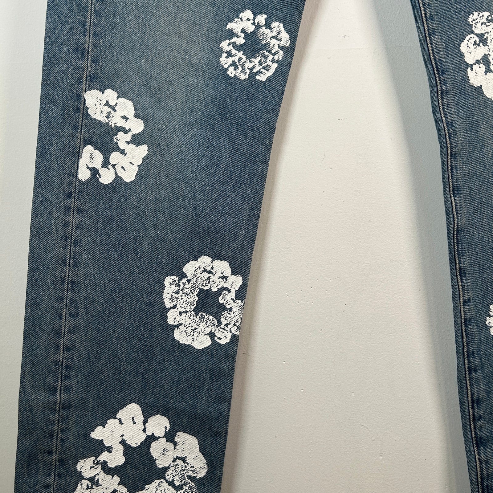 Denim Tears Light Wash Wreath Jeans Size 36