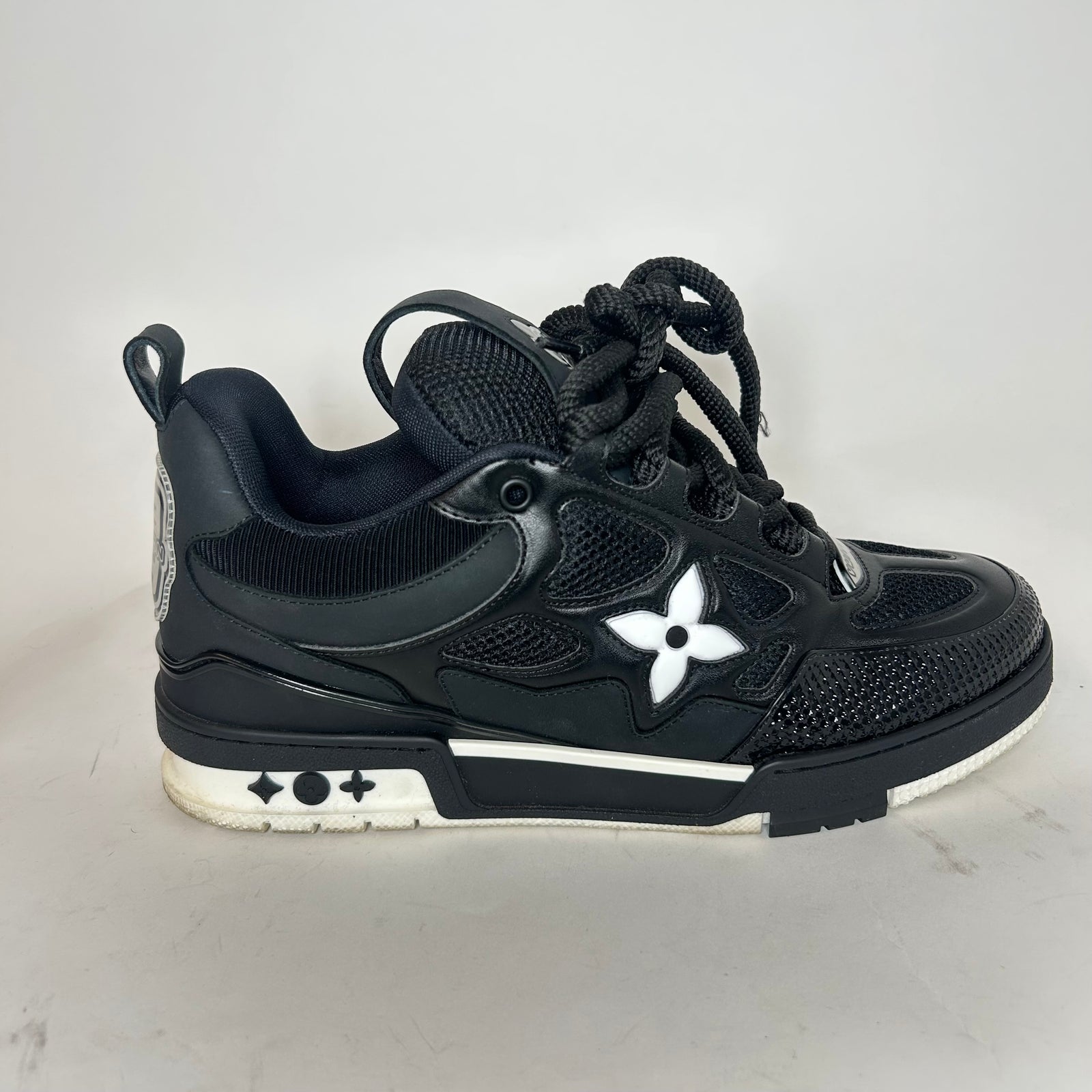 Louis Vuitton Black Skate Sneaker Size LV 8