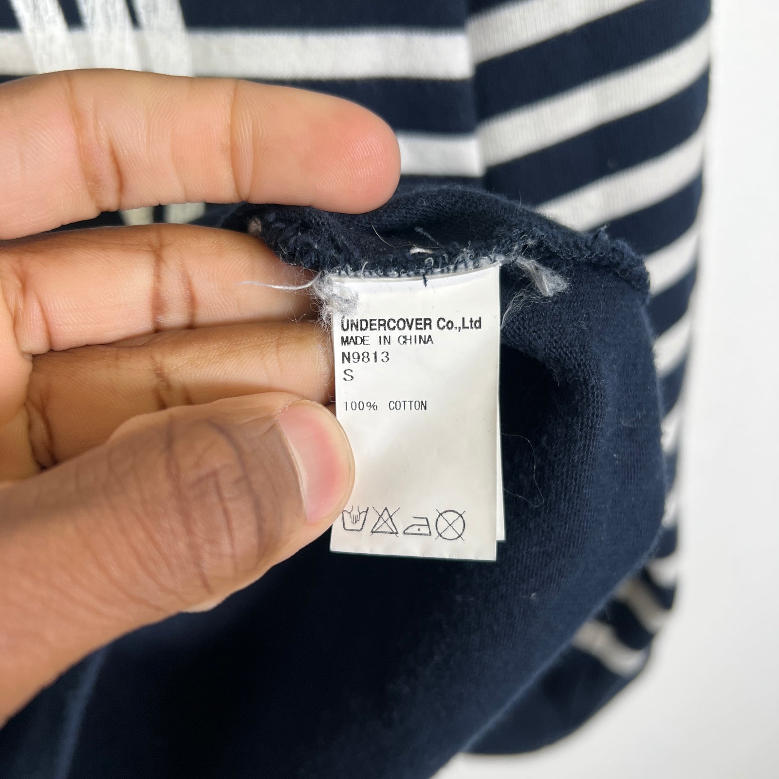 Undercover SS04 "New York City" Navy Striped Longsleeve Size S