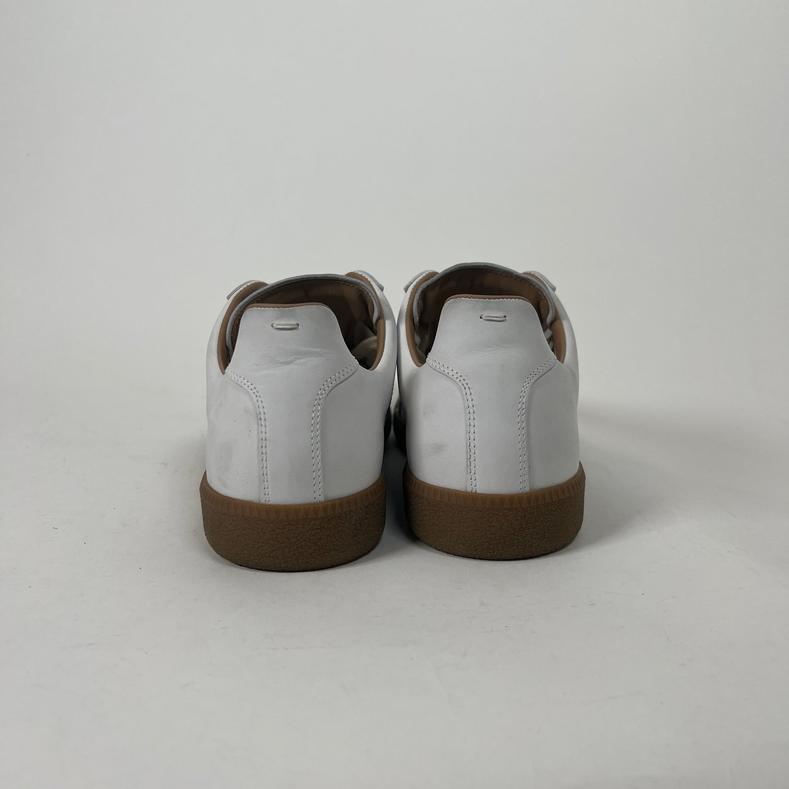 Maison Margiela White Paint Splatter Gats Size 44