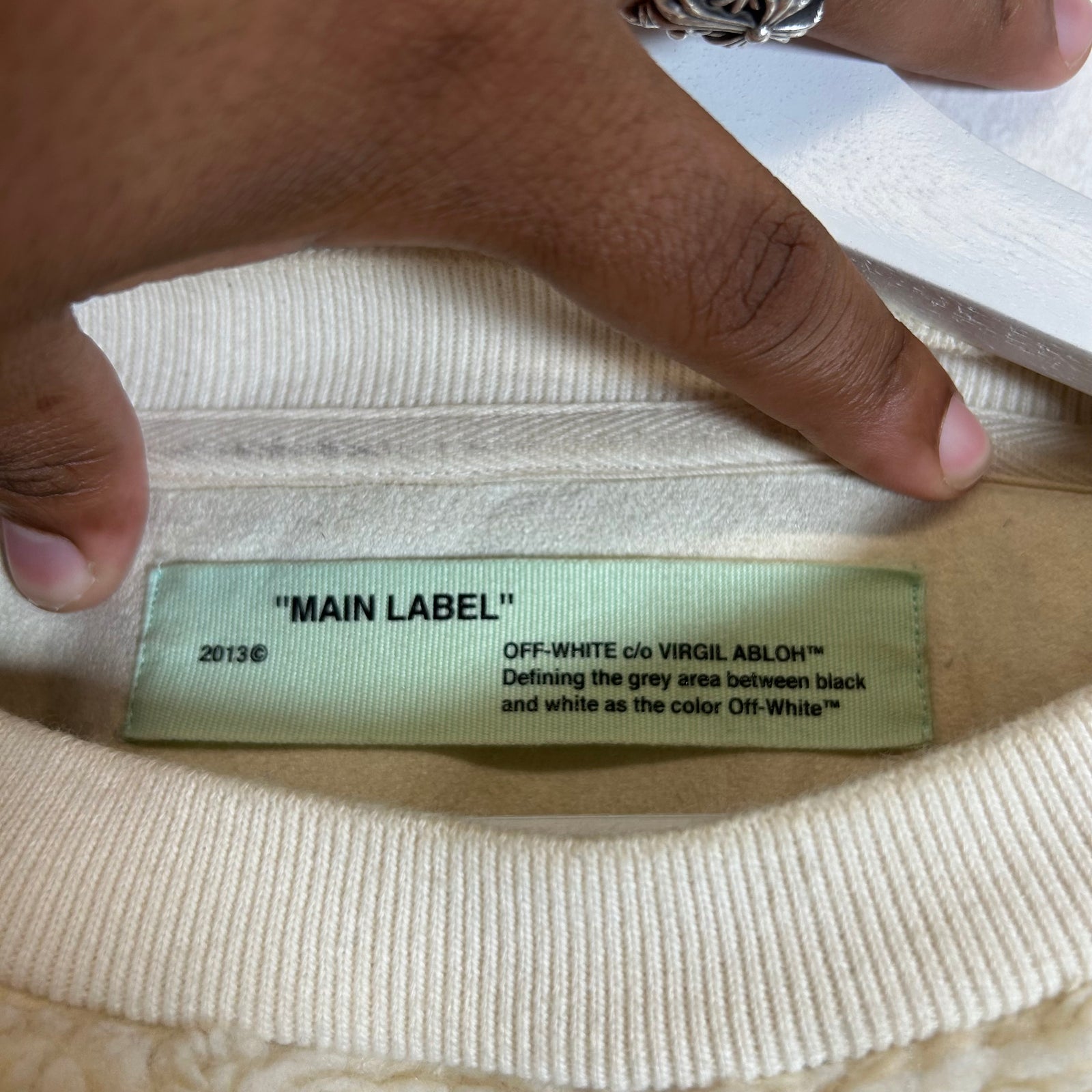 Off-White Beige Fleece Pullover Sweater Size L