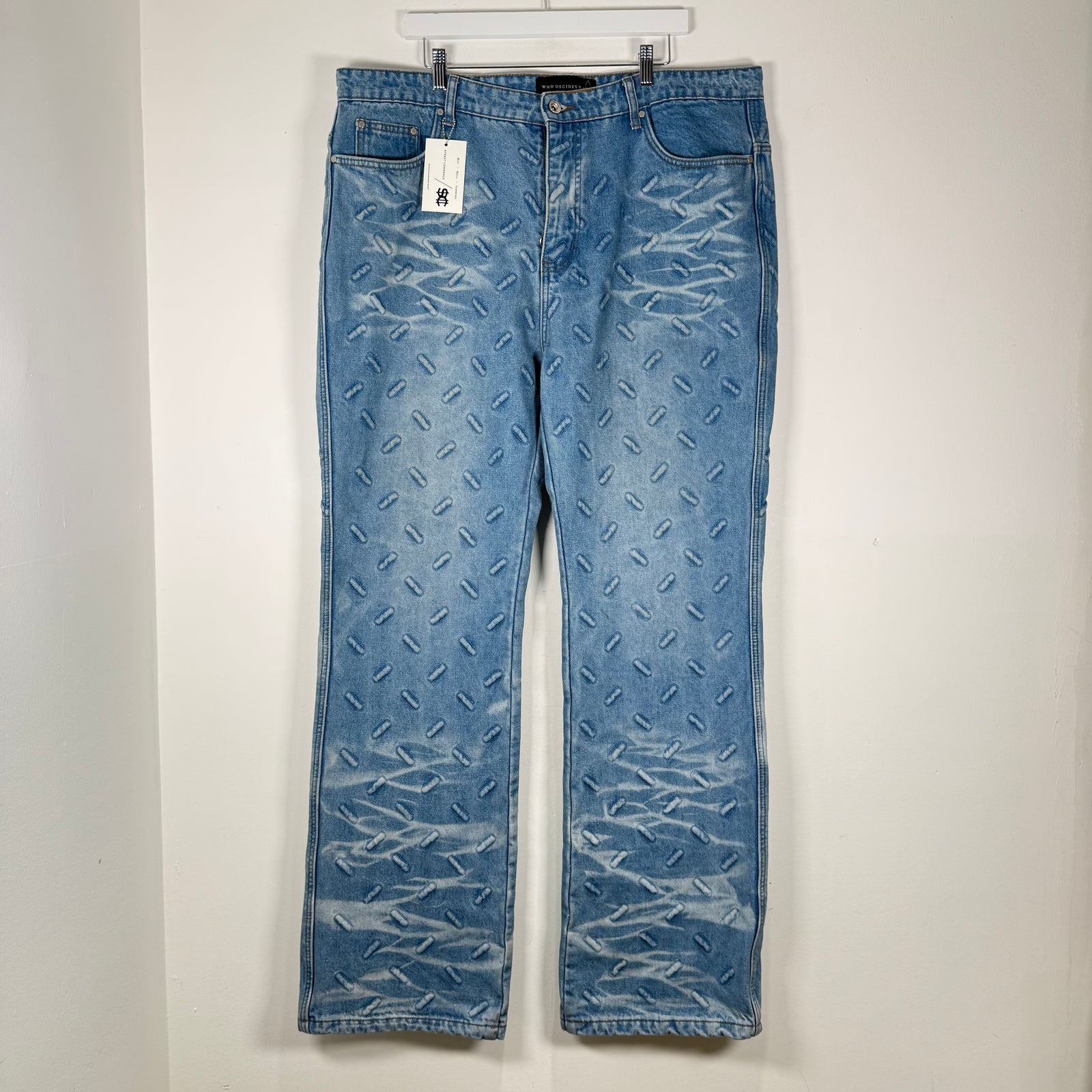 Who Decides War Blue 'Thread Plate' Denim Jeans Size 40