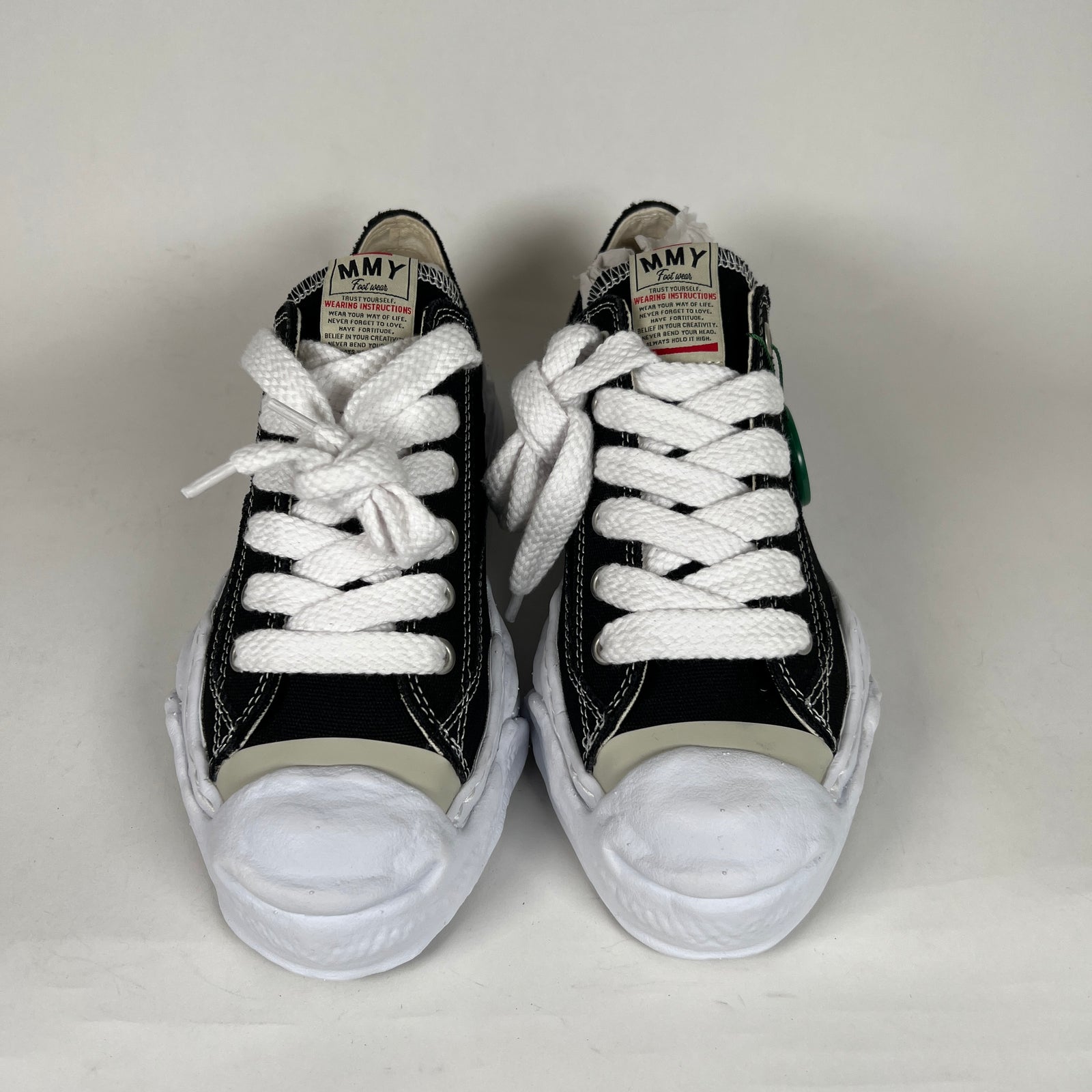 Maison Mihara Black Low Top Size 41