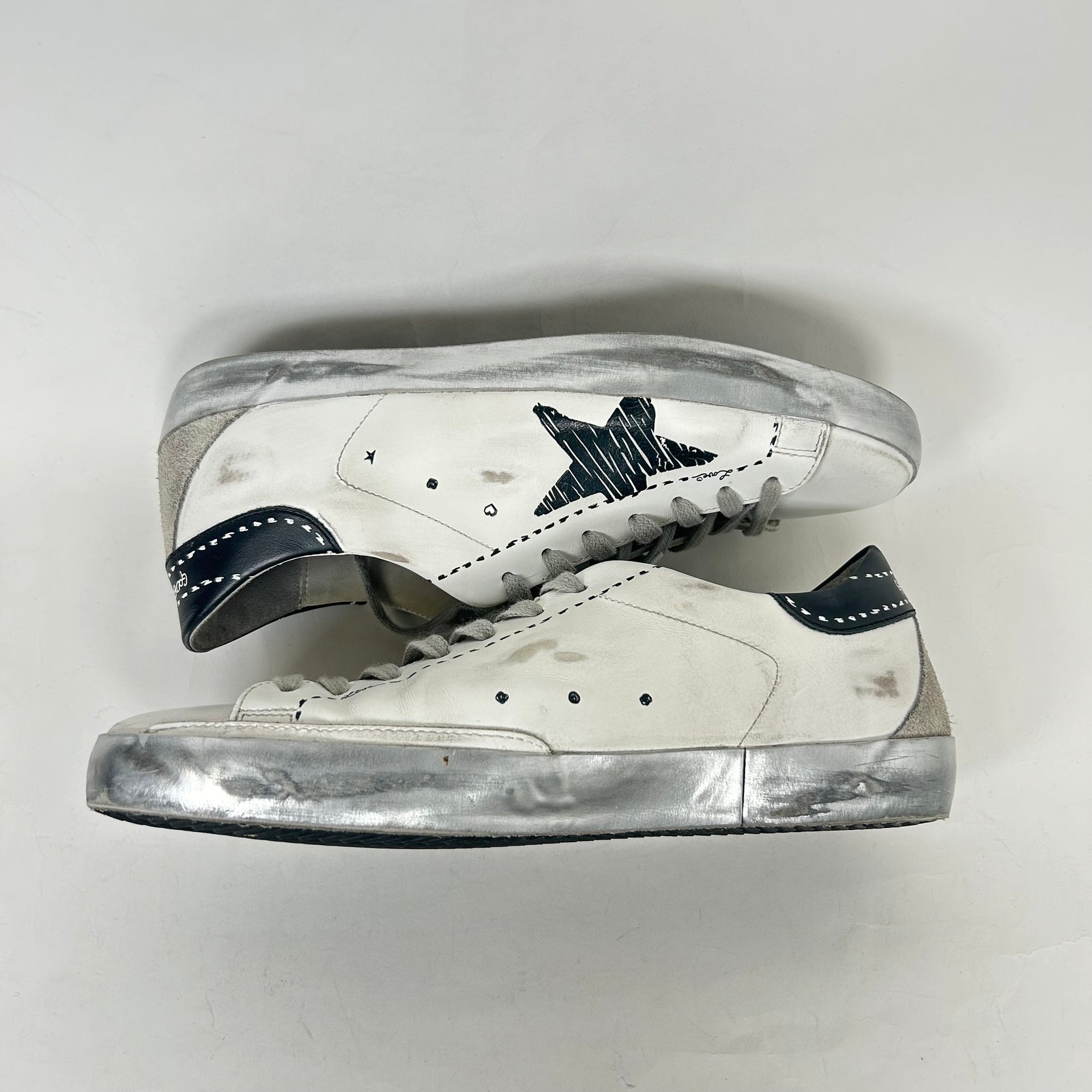 Golden Goose Low Top Sneaker SIze 41