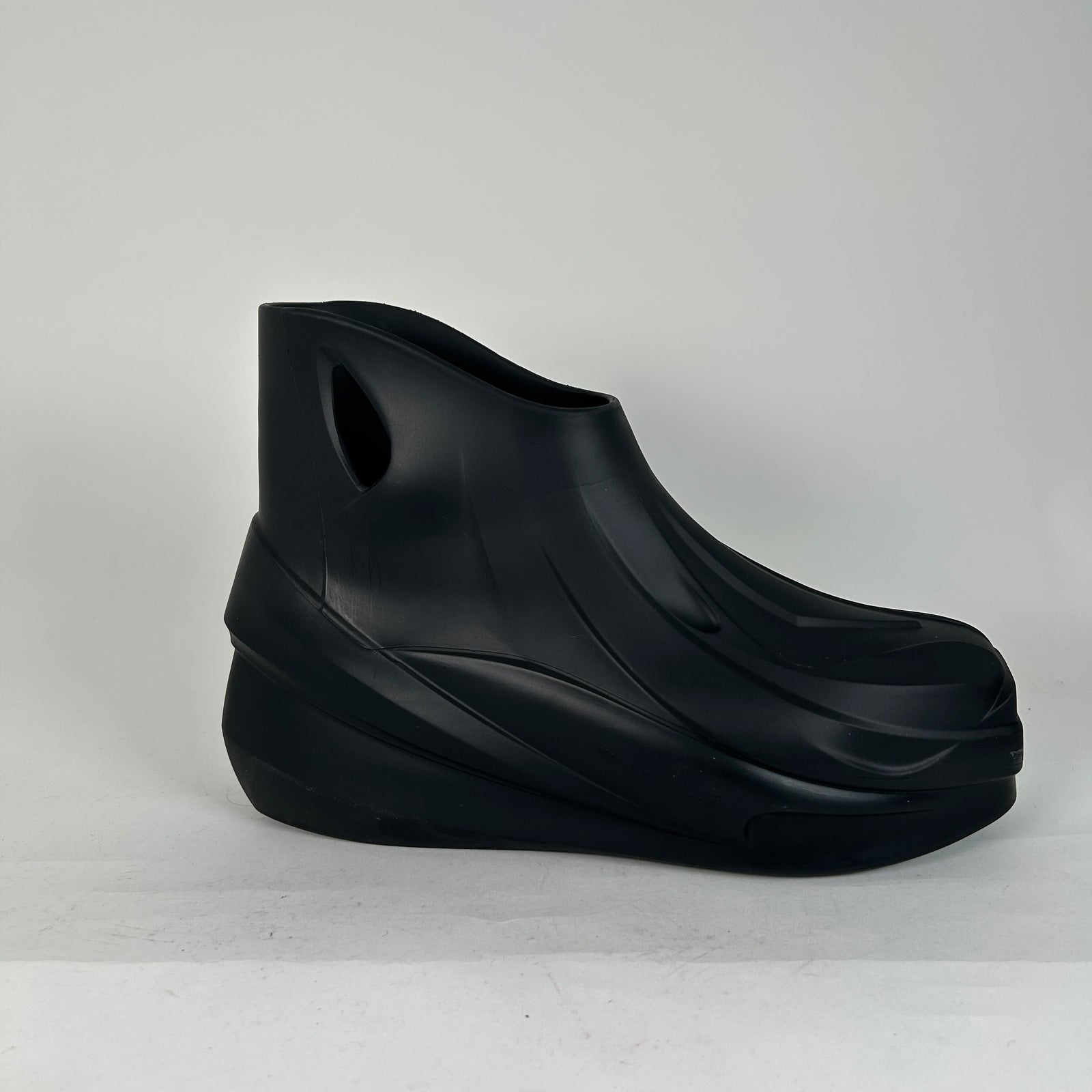 Alyx Mono Rubber Boot Size 45