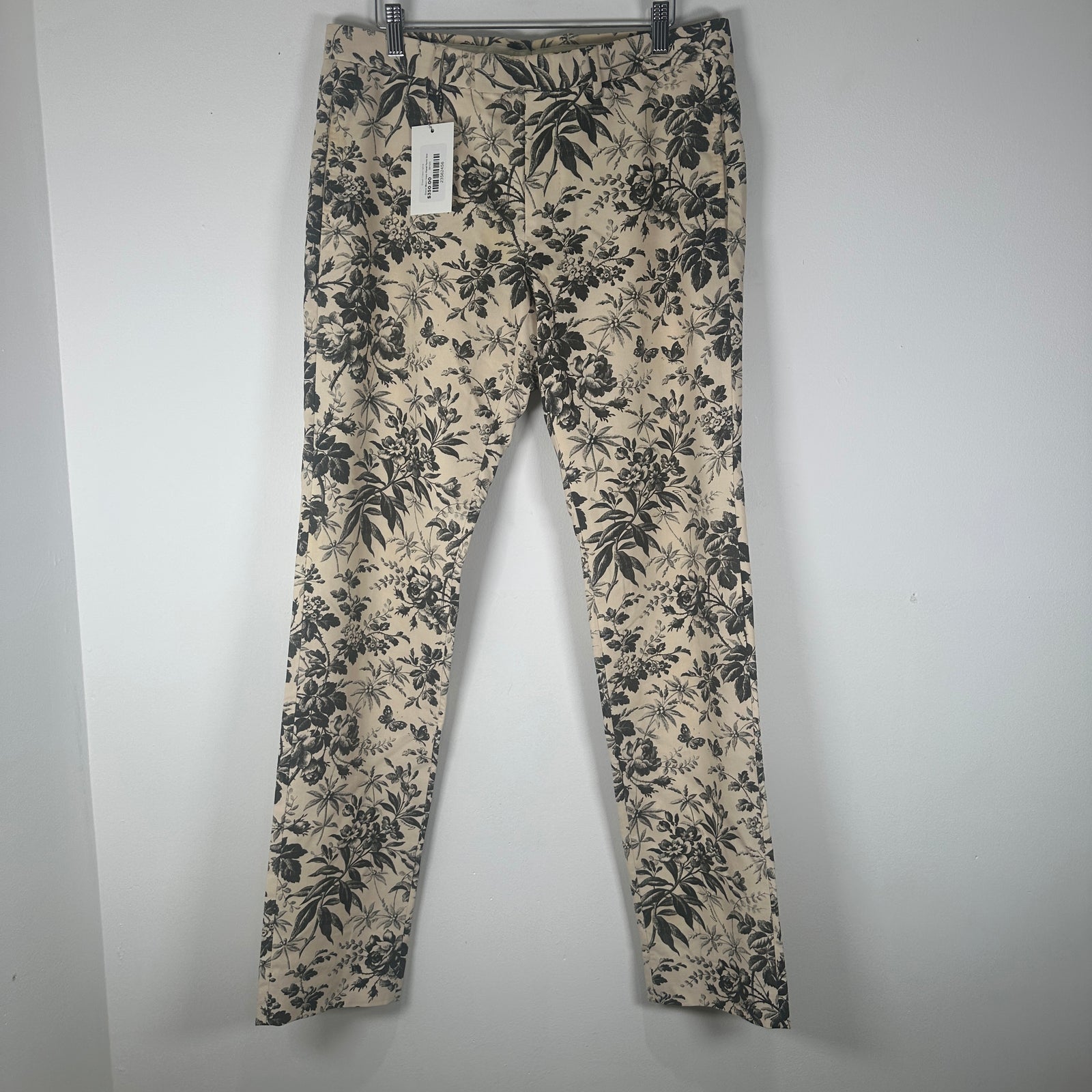 Gucci Black Ivory Floral Pants Size 32