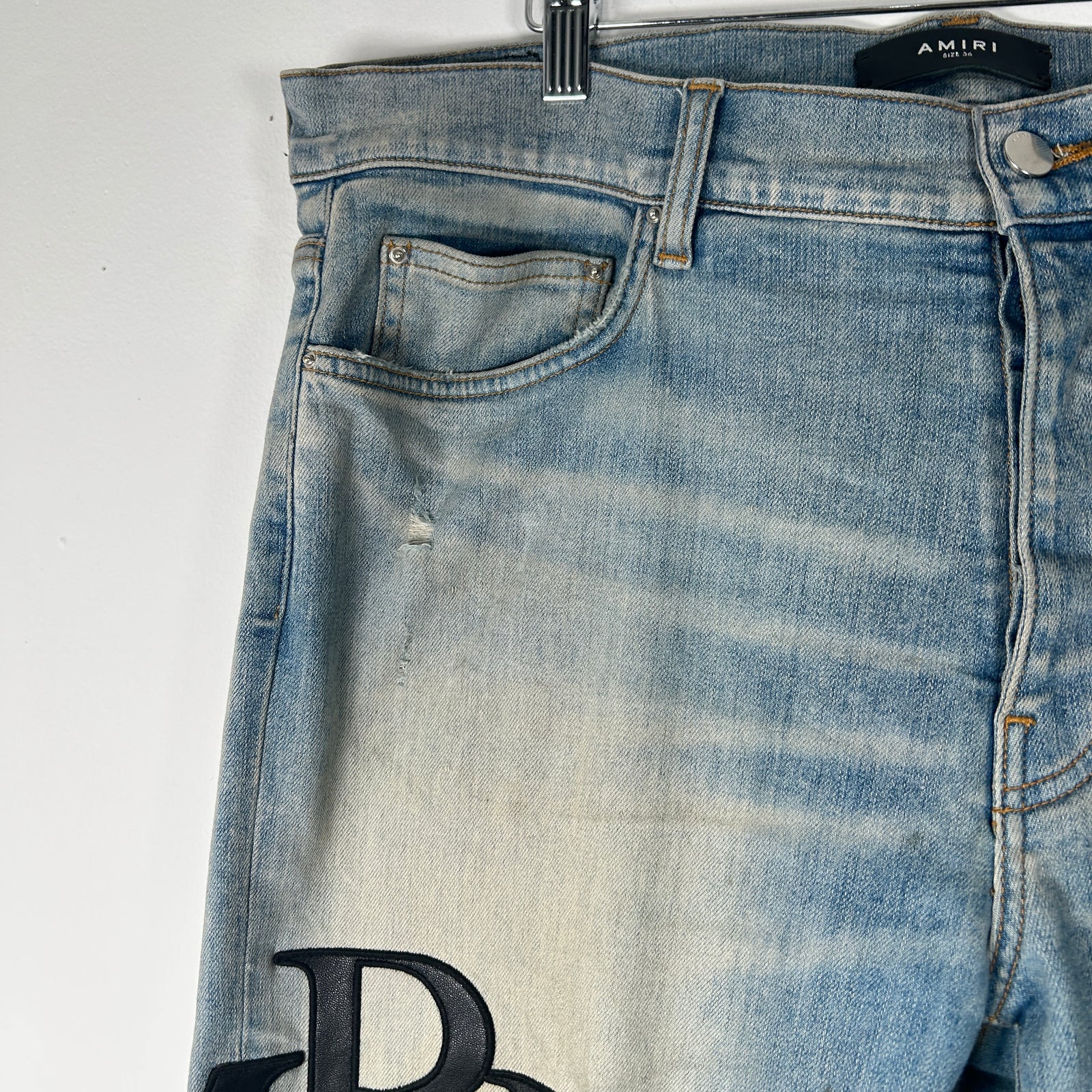 Amiri Thigh Logo Lightwash Jeans Size 36