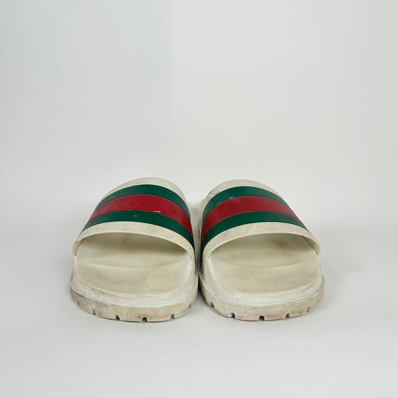 Gucci White Signature Stripe Slides Size 14