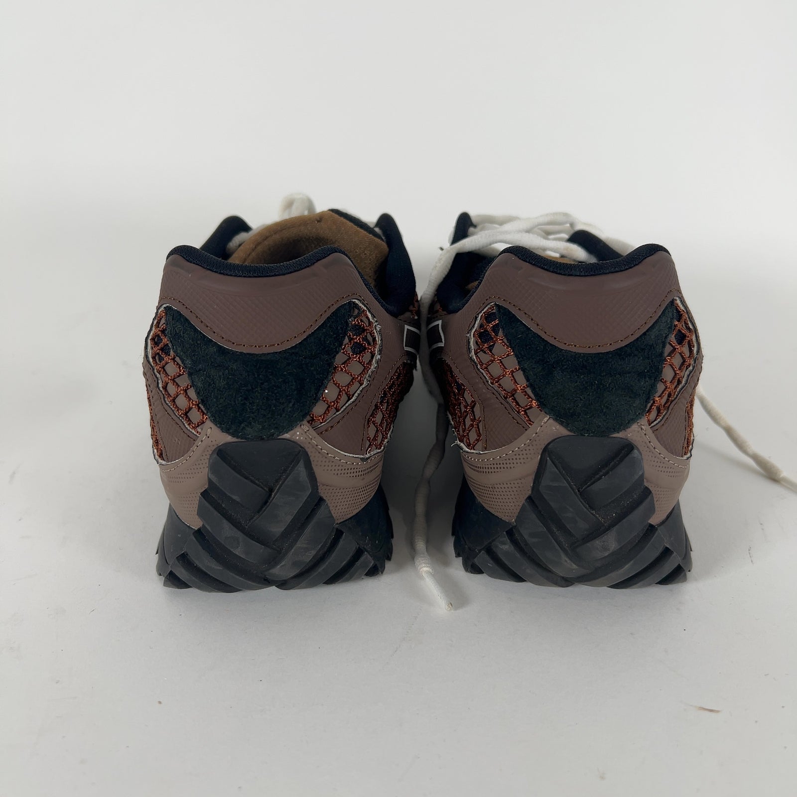 Bottega Veneta Orbit Star Anise Pinecone Lowtop Sneakers Size 42