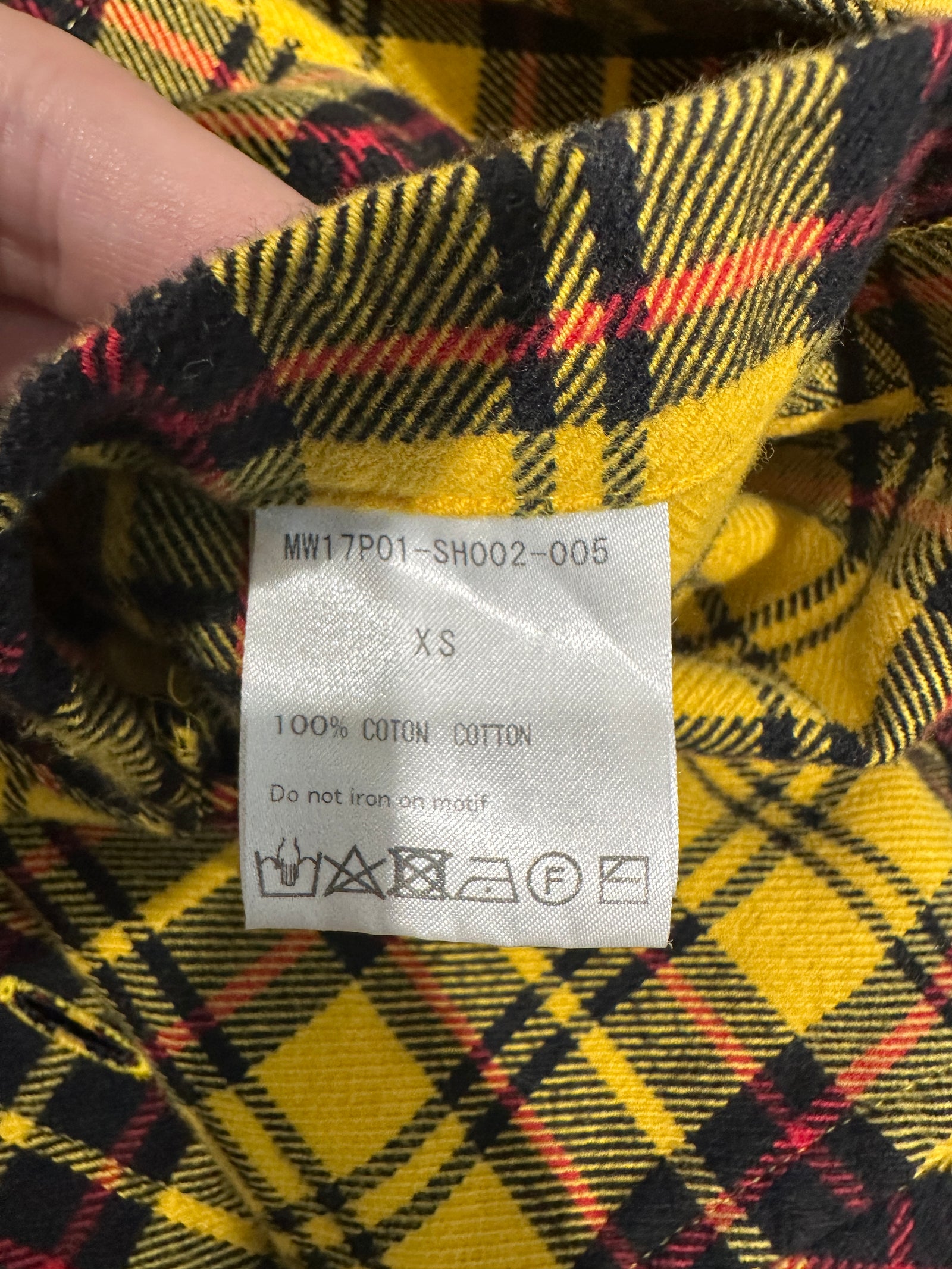 Mastermind Yellow Skull Distressed Flannel Size XL