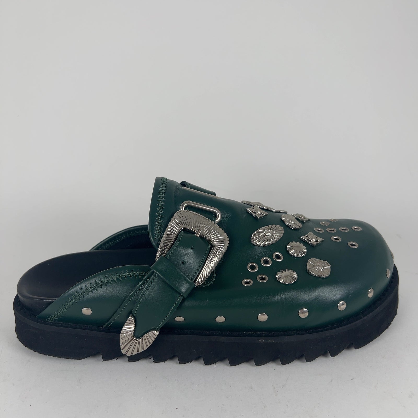Toga Virilis Green Leather Studded Slides