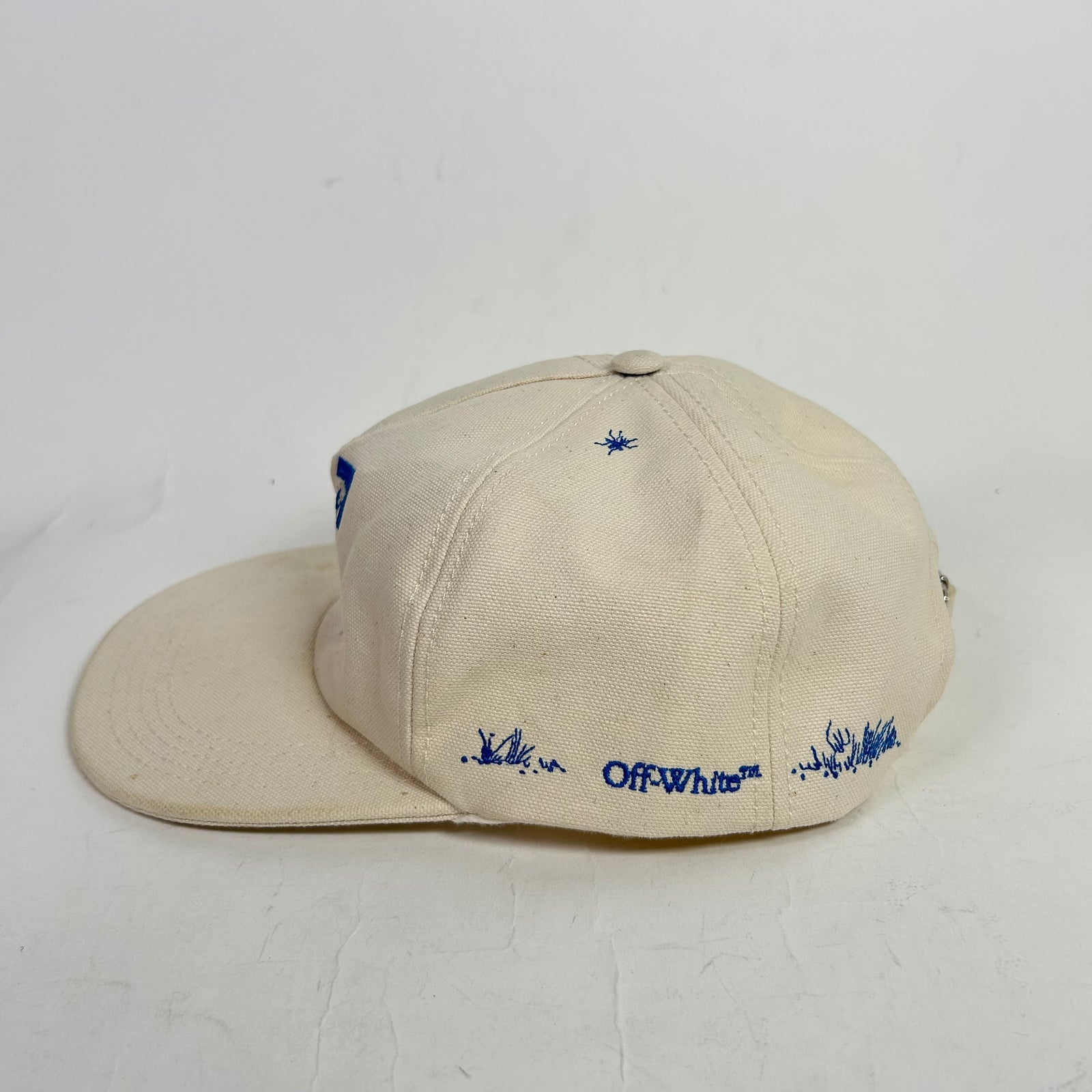 Off-White Floral Arrow Baseball Hat