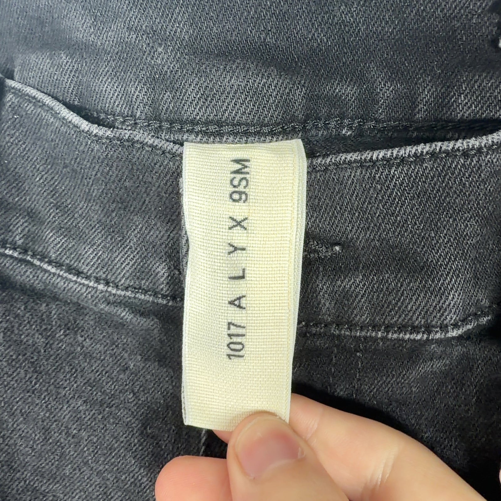 1017 ALYX 9SM Buckle Jeans