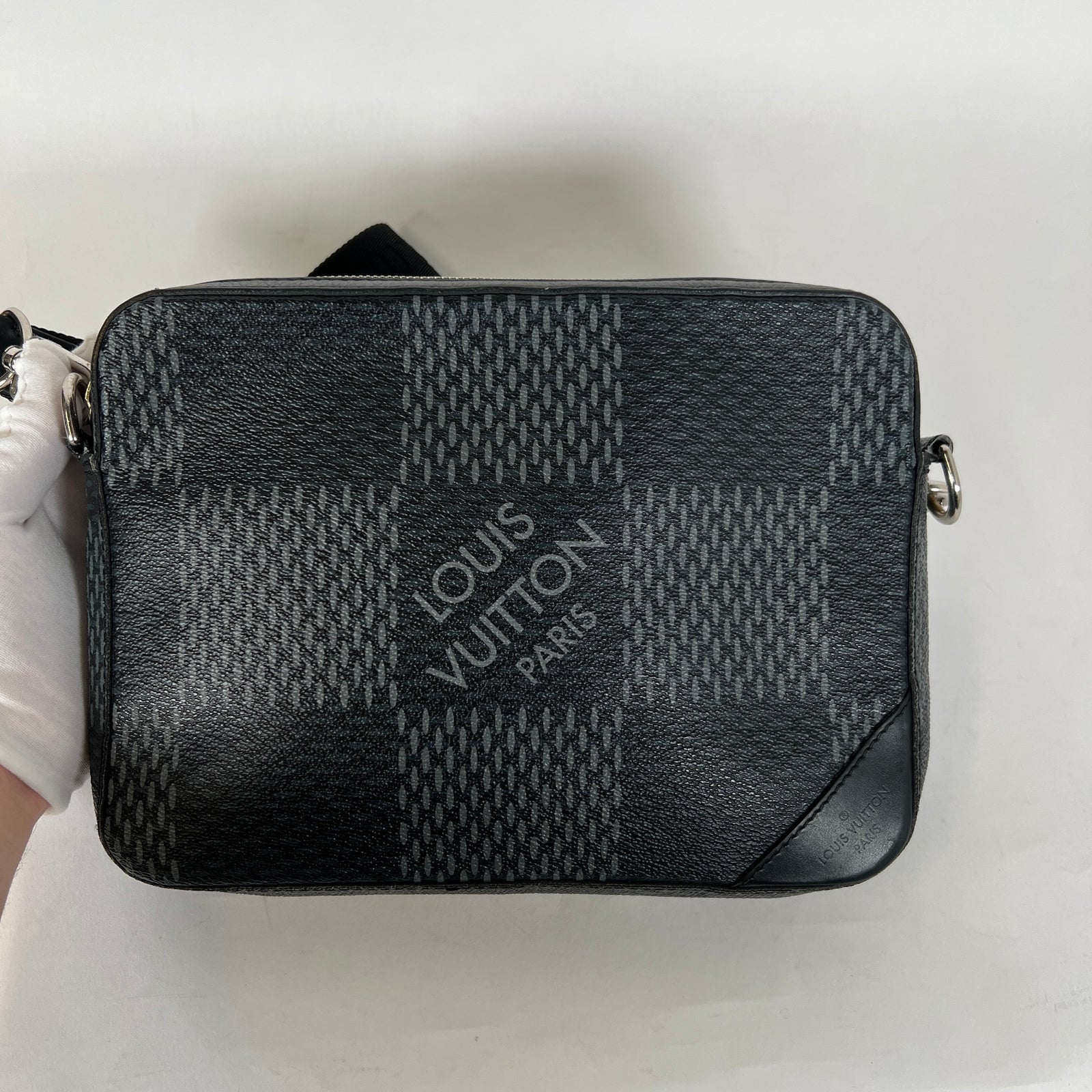Louis Vuitton Trio 3D Damier Messenger