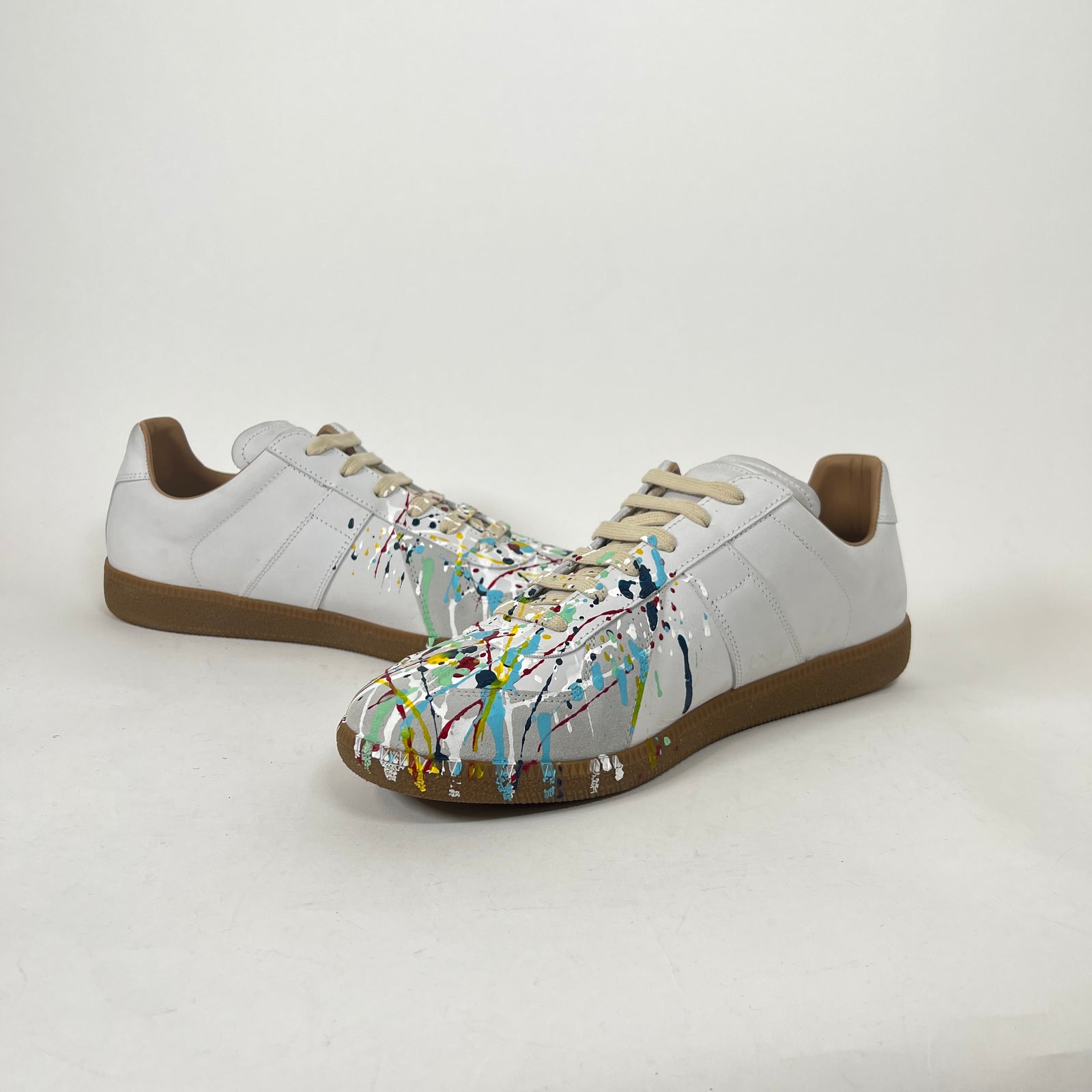 Maison Margiela White Paint Splatter Gats Size 44
