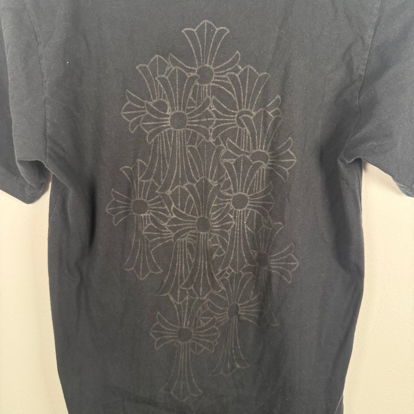 Chrome Triple Black Crosses Graphic T-Shirt Size XS