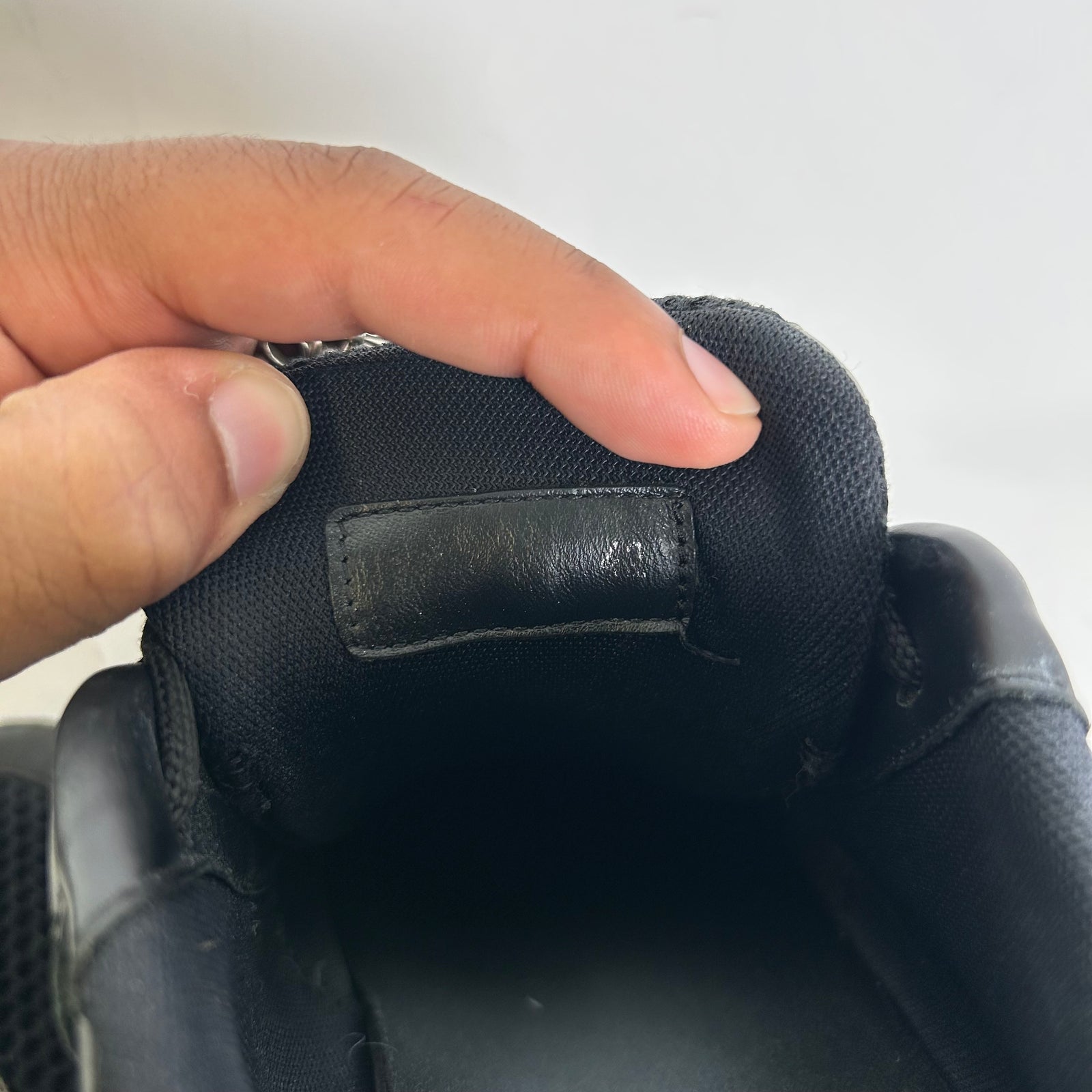 Dior B22 Triple Black Sneakers