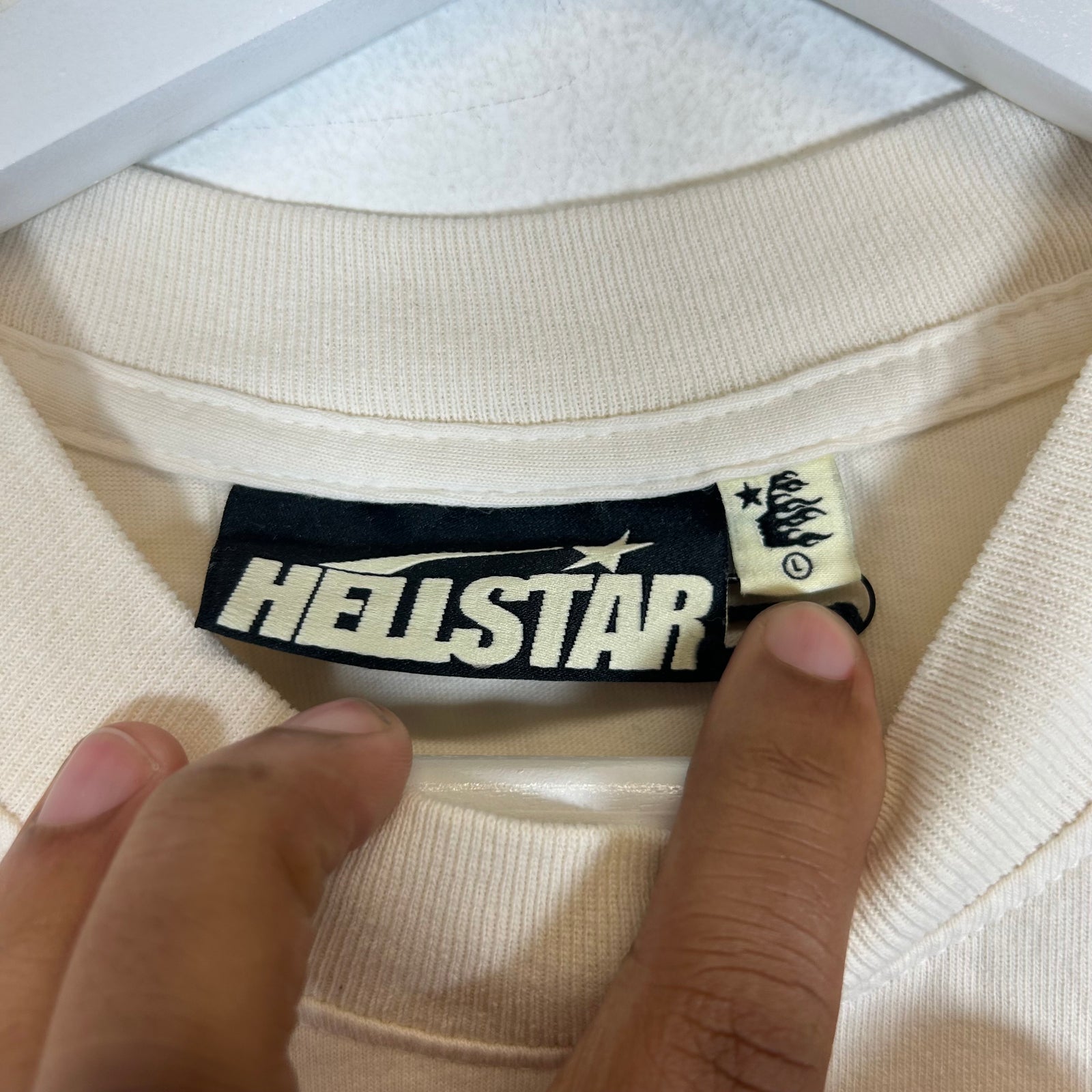 Hellstar White Howling Rays Exclusive Size L