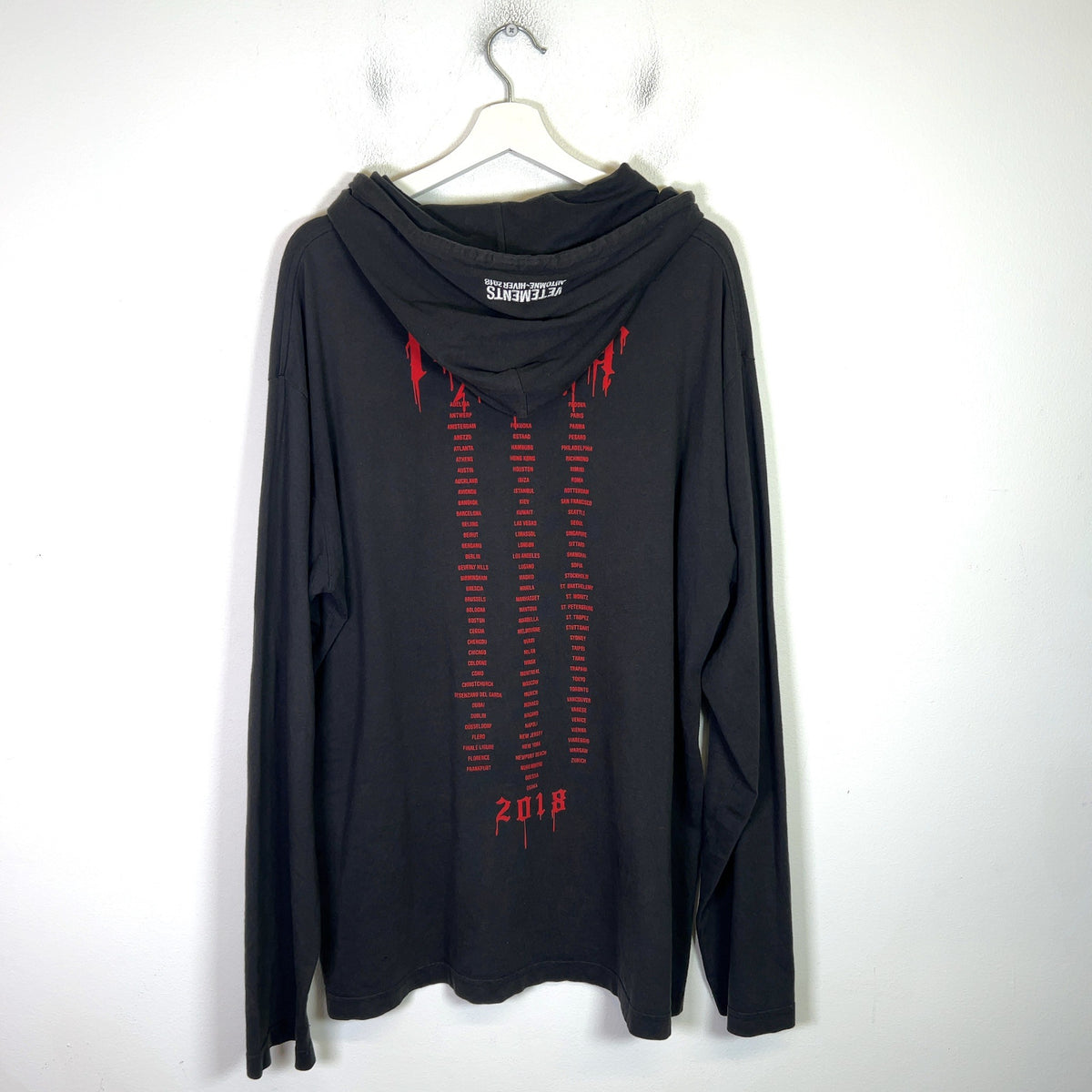 Vetements FW18 Metal Tour Hooded Longsleeve