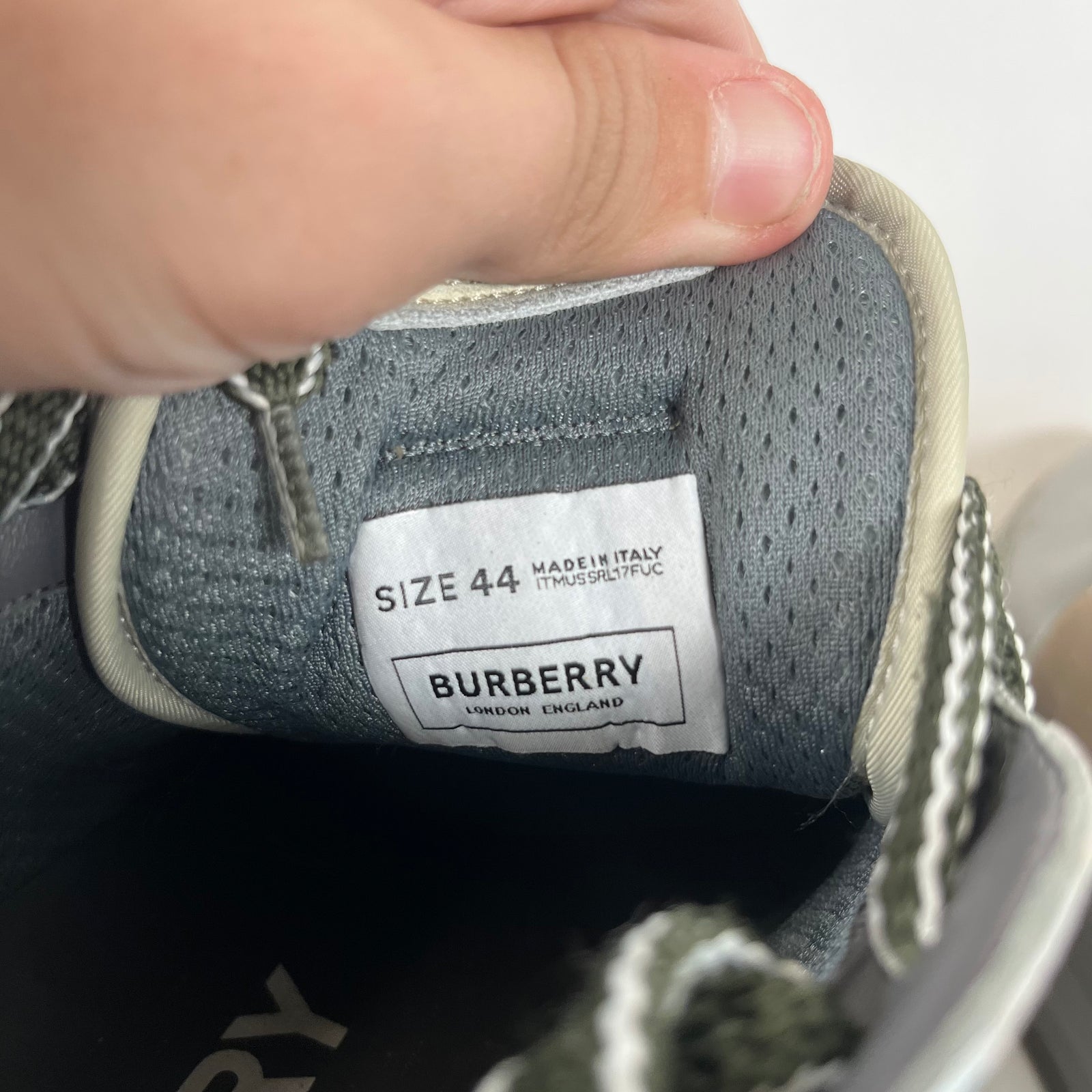 Burberry Grey/Yellow Ramsey Sneakers Size 44