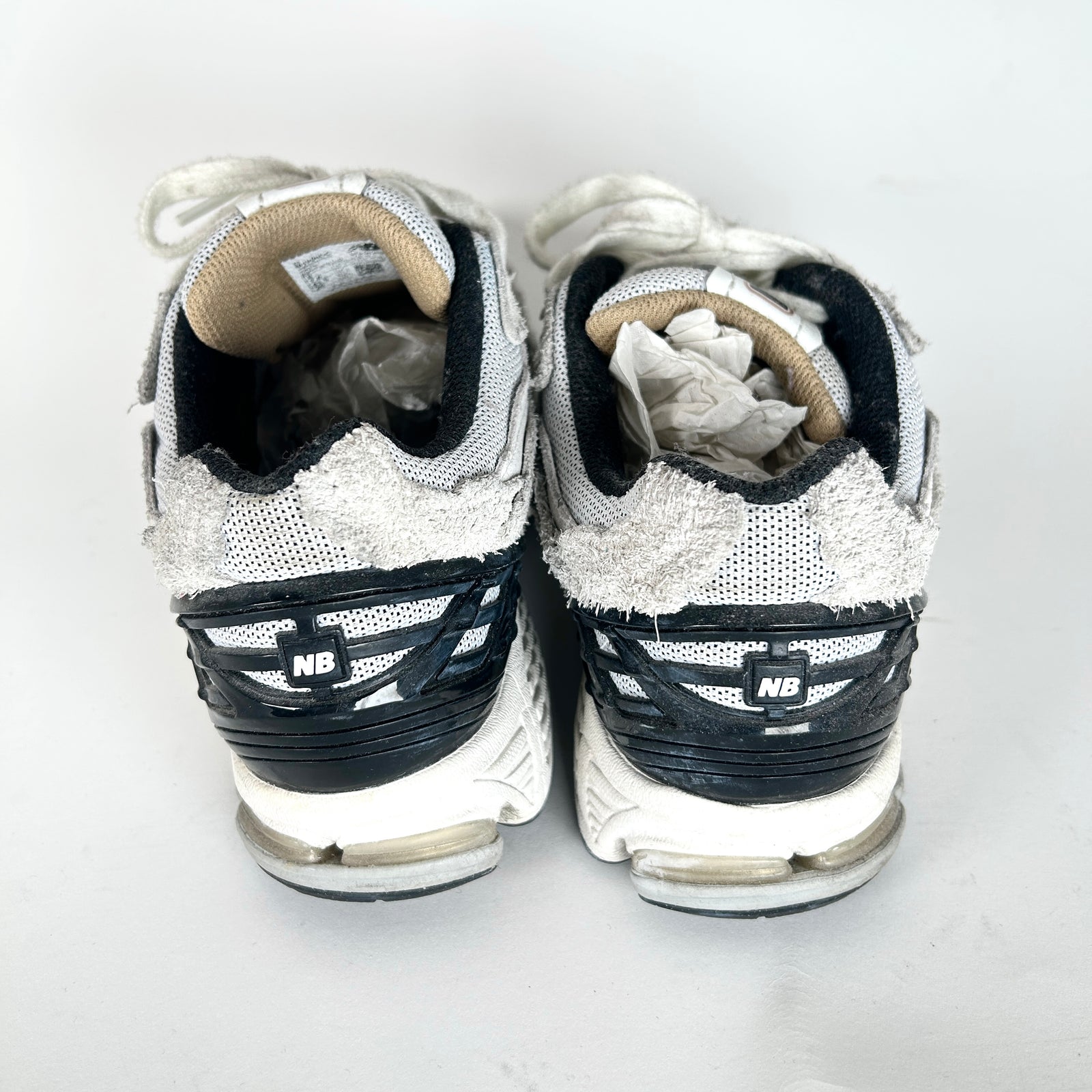 New Balance 1906R Protection Pack Low Tops Size 8