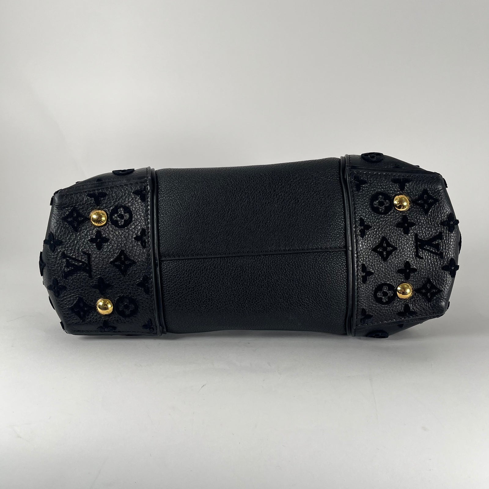 Louis Vuitton Black Veau Cachemire W Tote PM