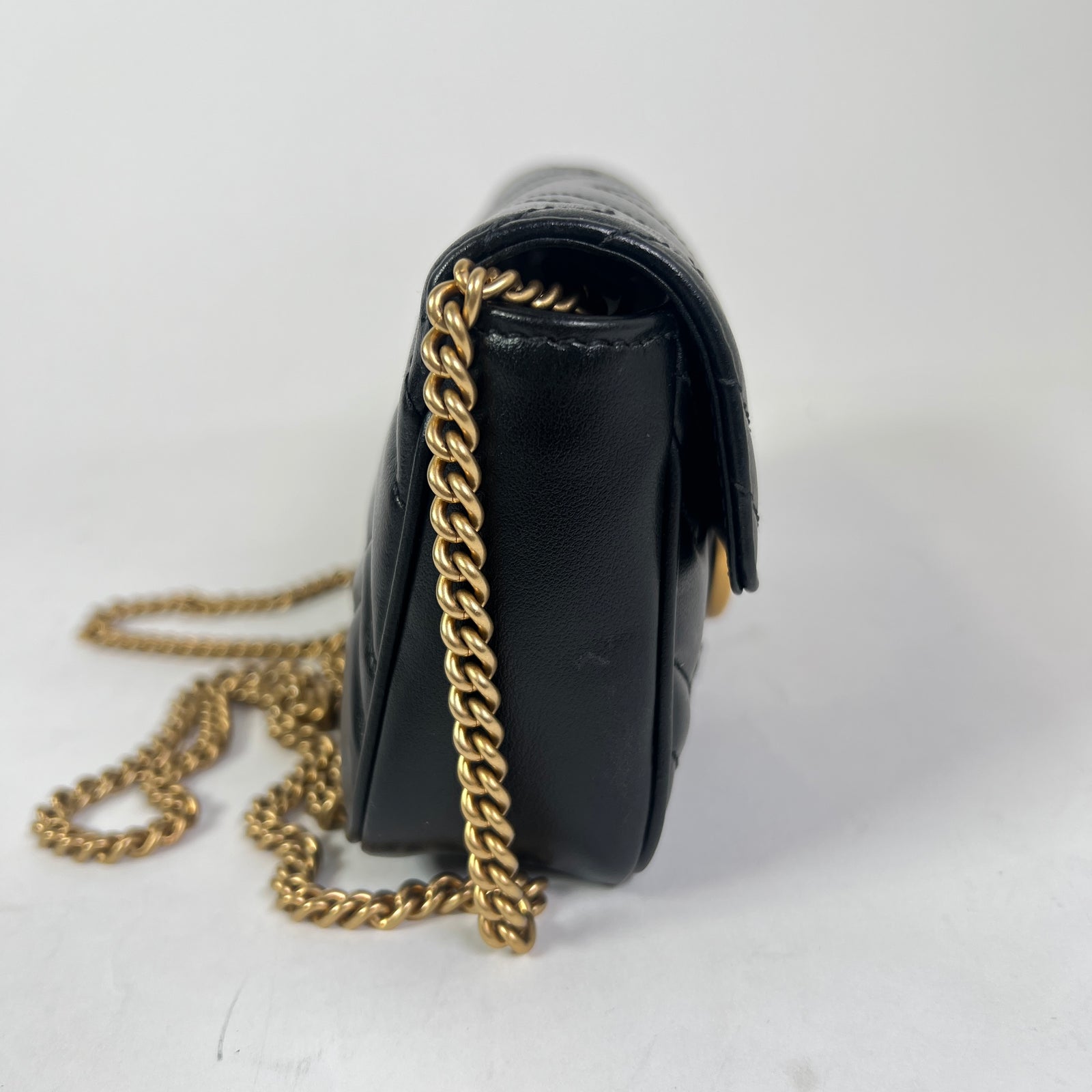 Gucci Super Mini GG Marmont Bag