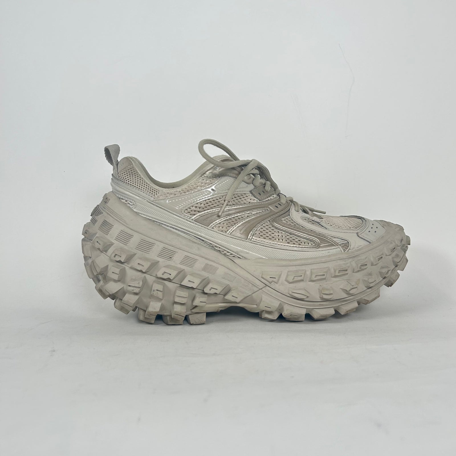 Balenciaga Beige Defender Sneakers Size 43