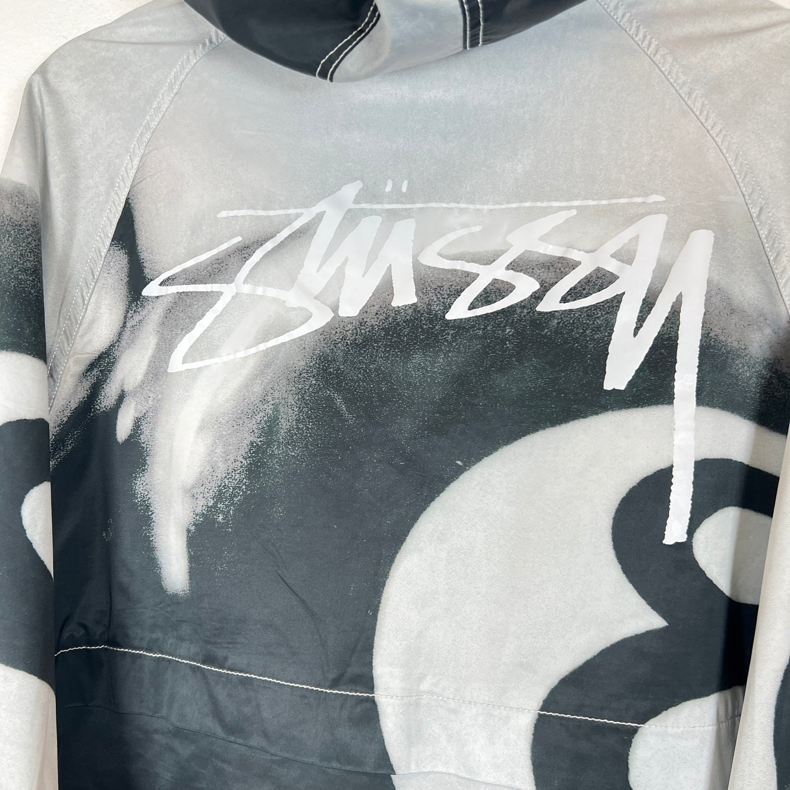 Stussy 8 Ball Beach Shell Jacket Size L