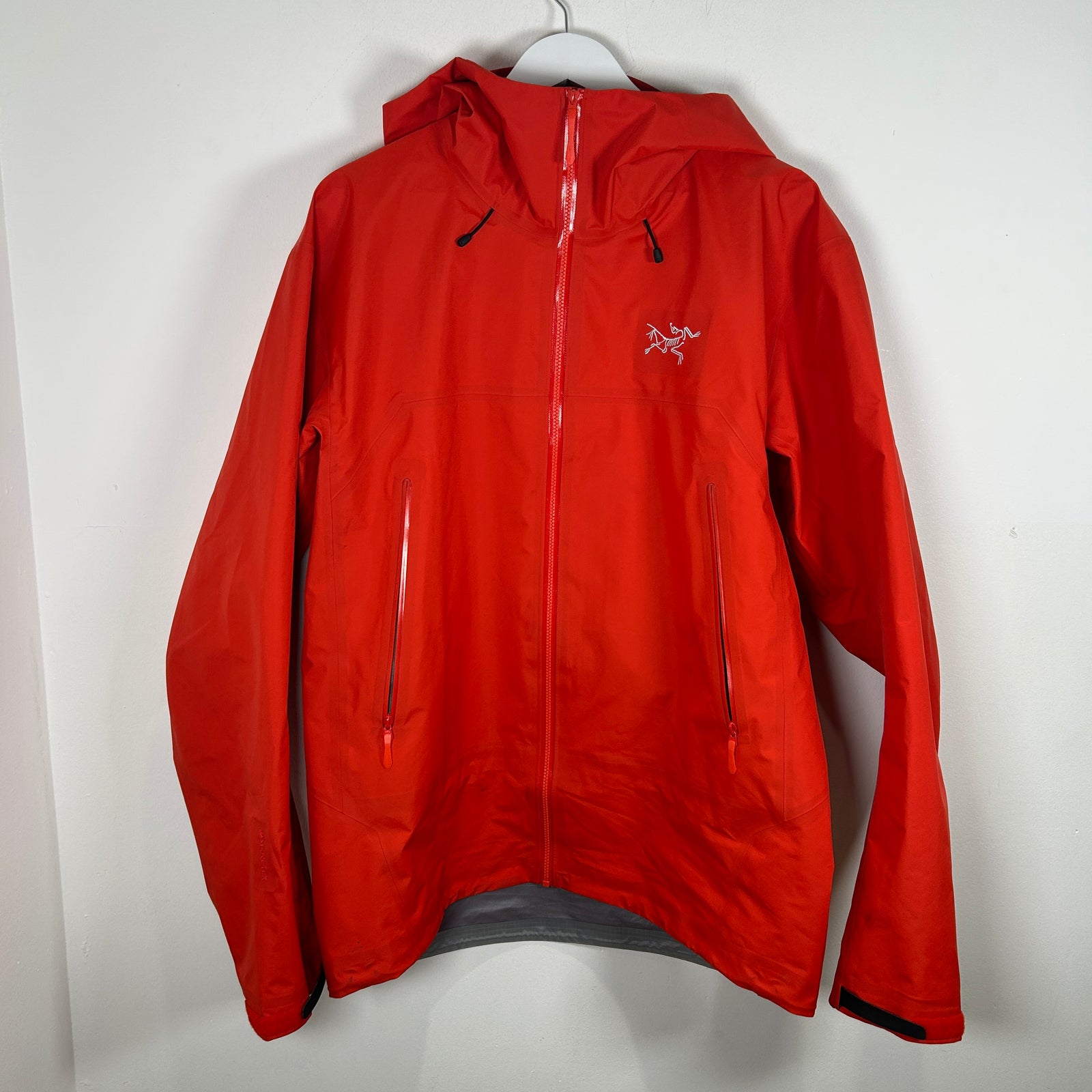 Arcretyx Orange Beta Jacket Size L