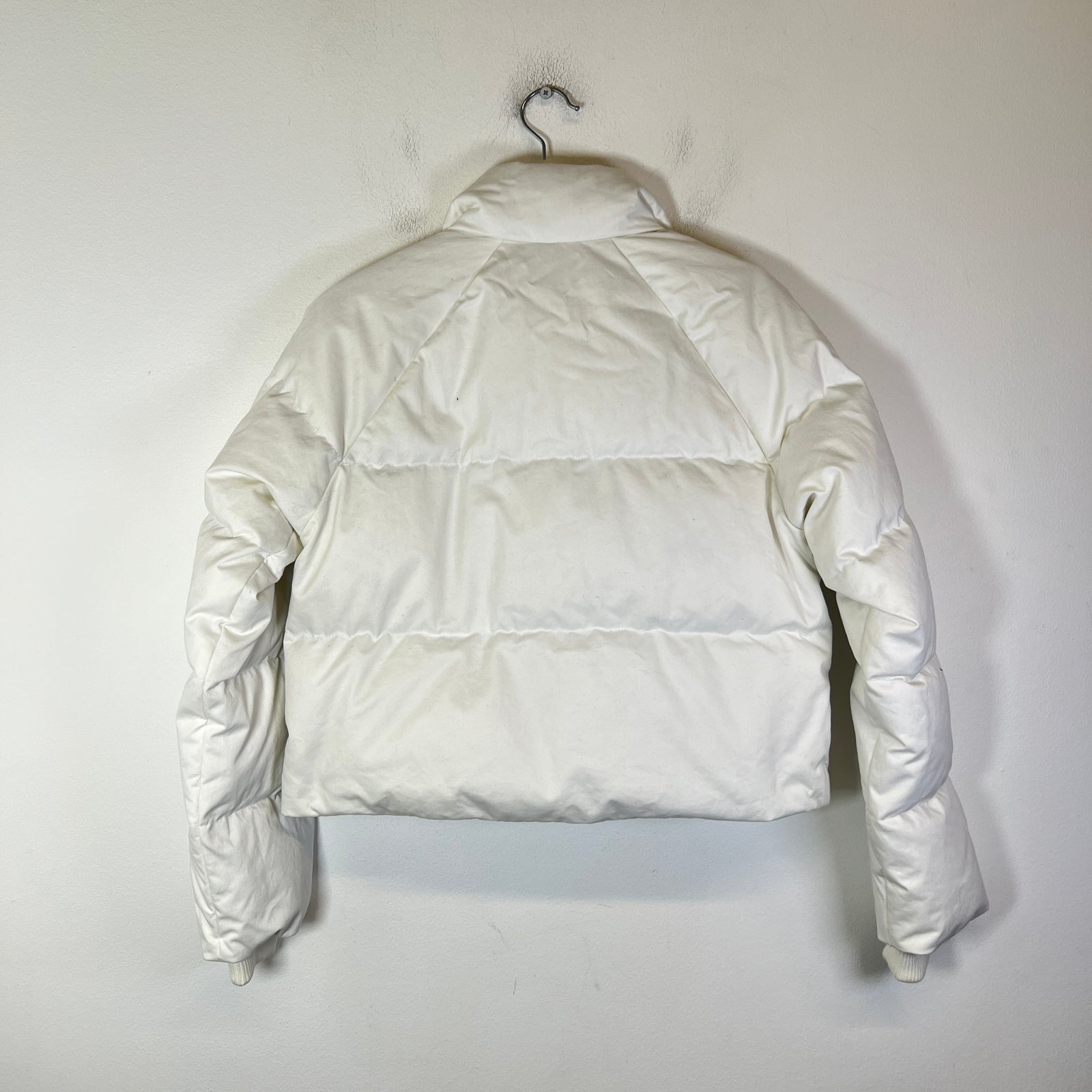 Burberry Women's Cropped Insulated Down Puffer Jacket Size XS