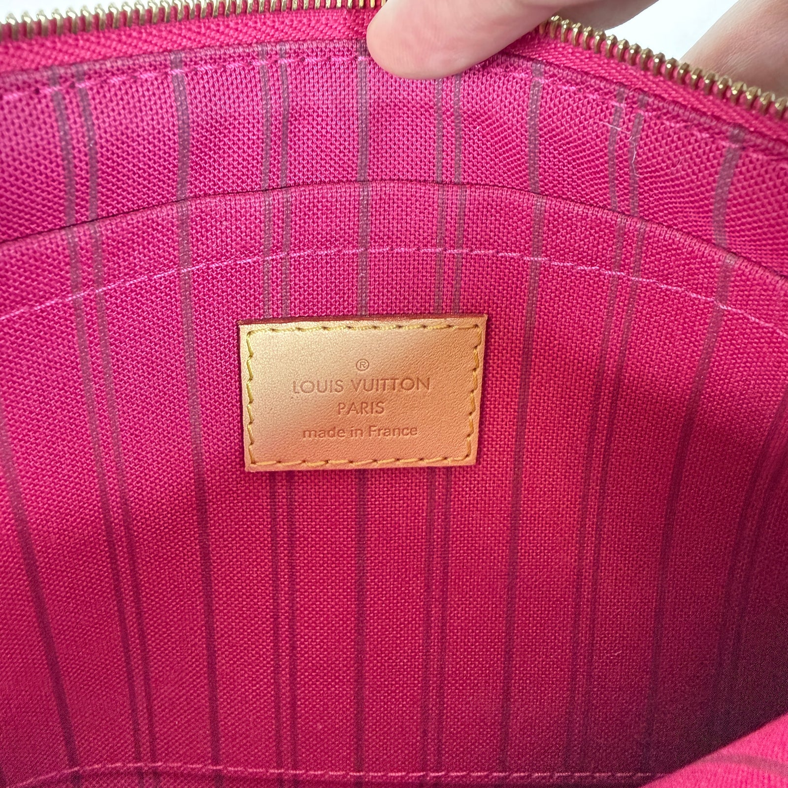 Louis Vuitton Monogram Travel Stickers Neverfull Pouch