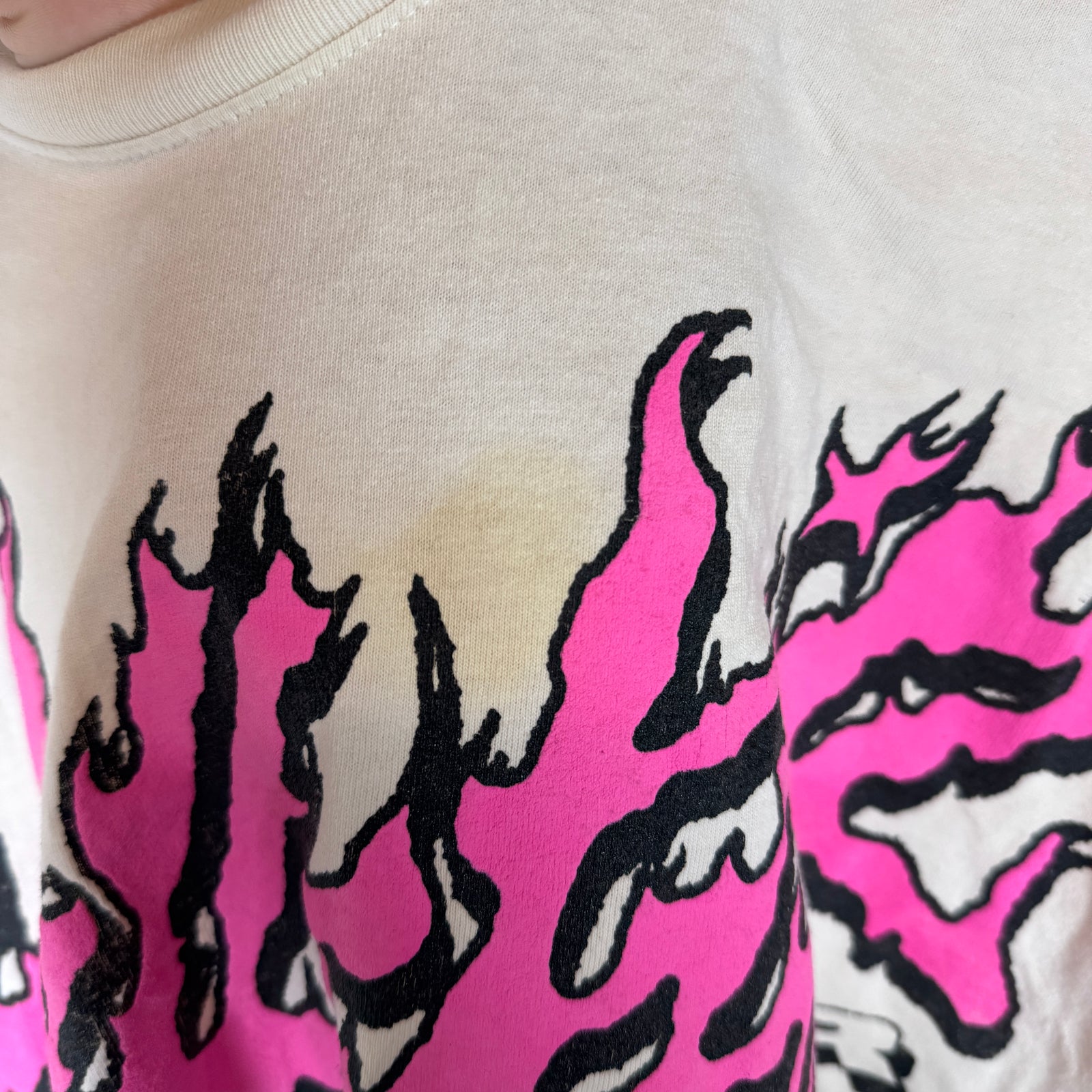 Hellstar Cream/Pink 'Sounds Like Heaven' T-Shirt Size L