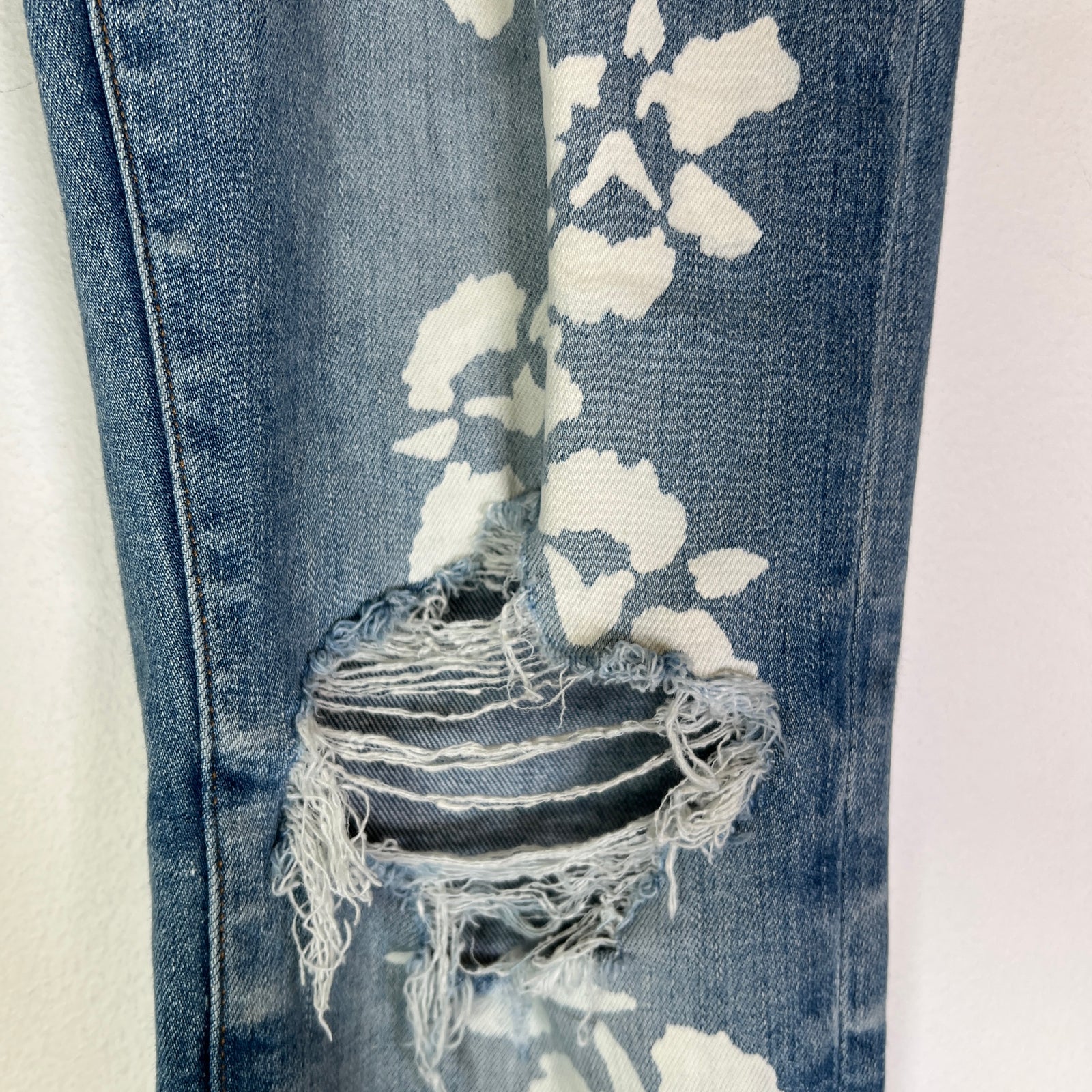 Amiri Lightwash Hibiscus Stencil Jeans