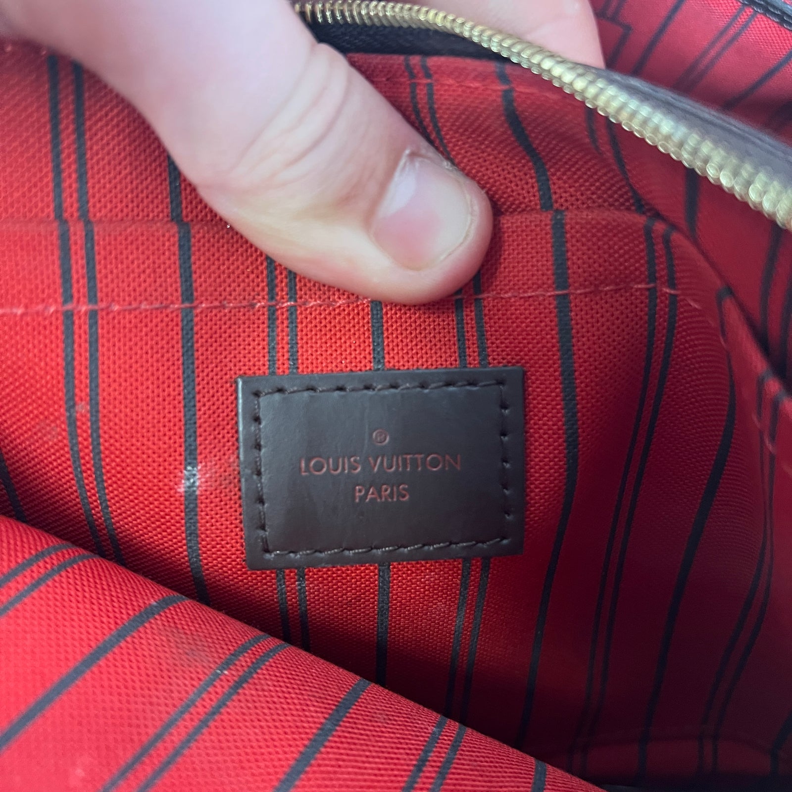 Louis Vuitton Damier Neverfull