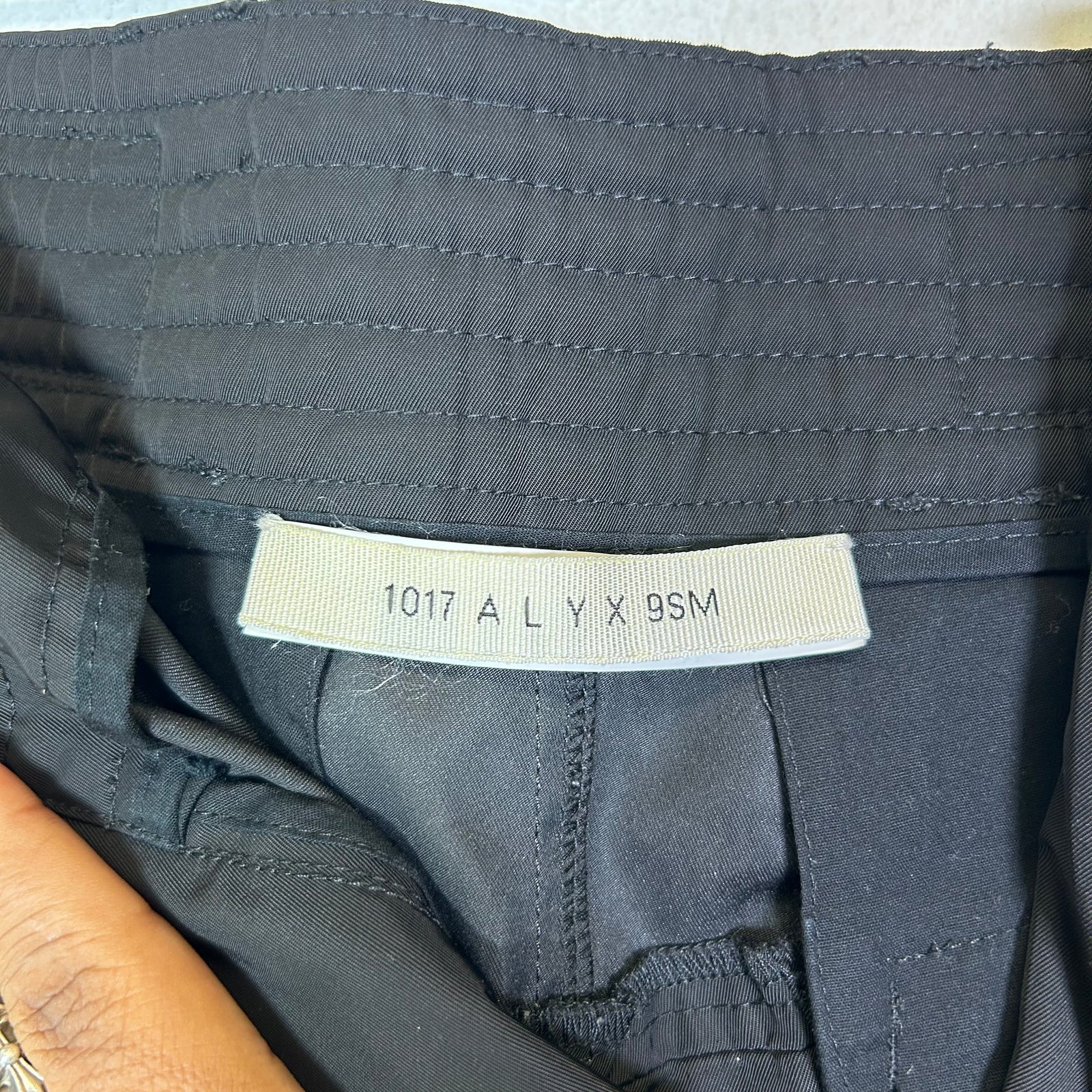 1017 ALYX 9SM Tactical Cargo Shorts
