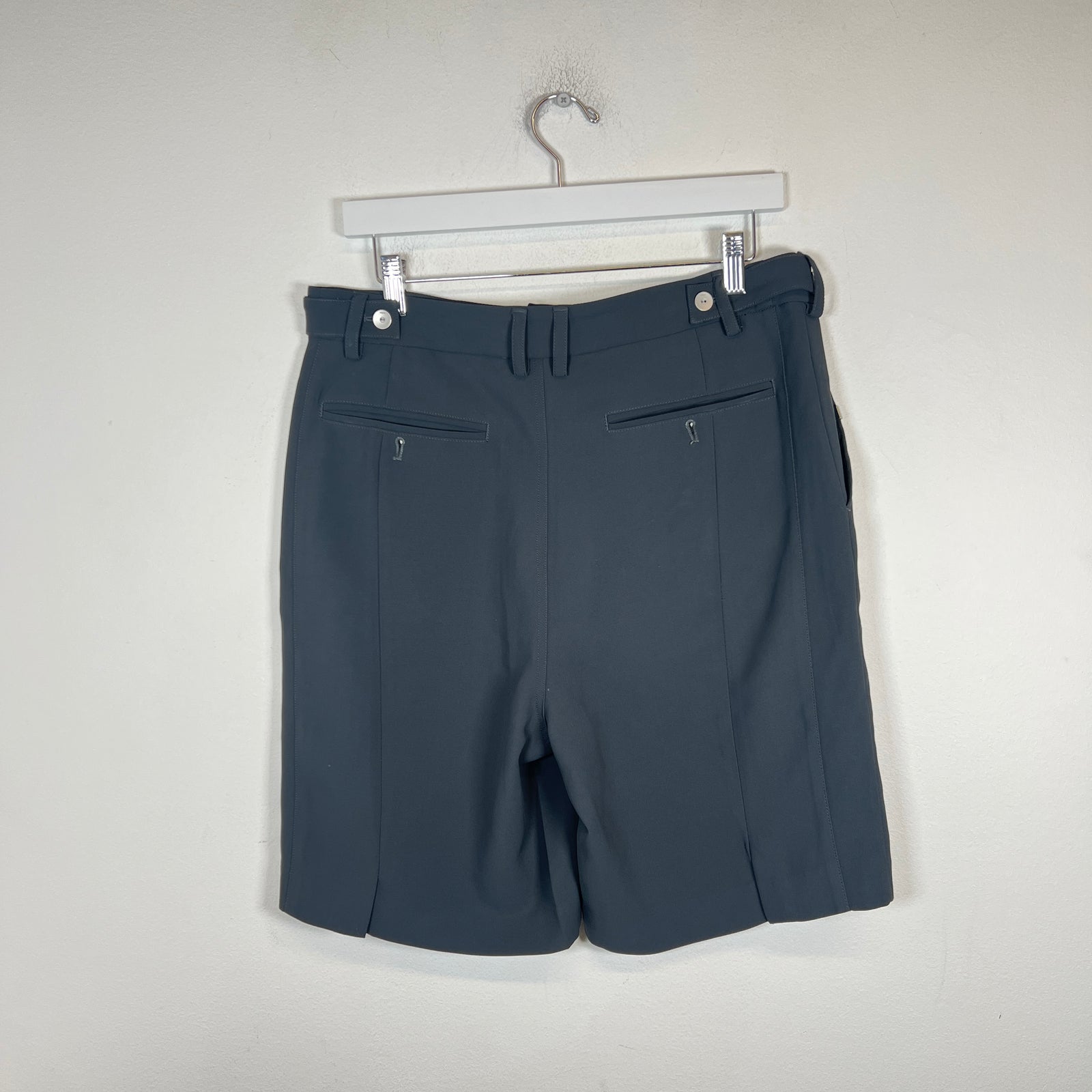C2H4 Charcoal Shell Shorts Size M