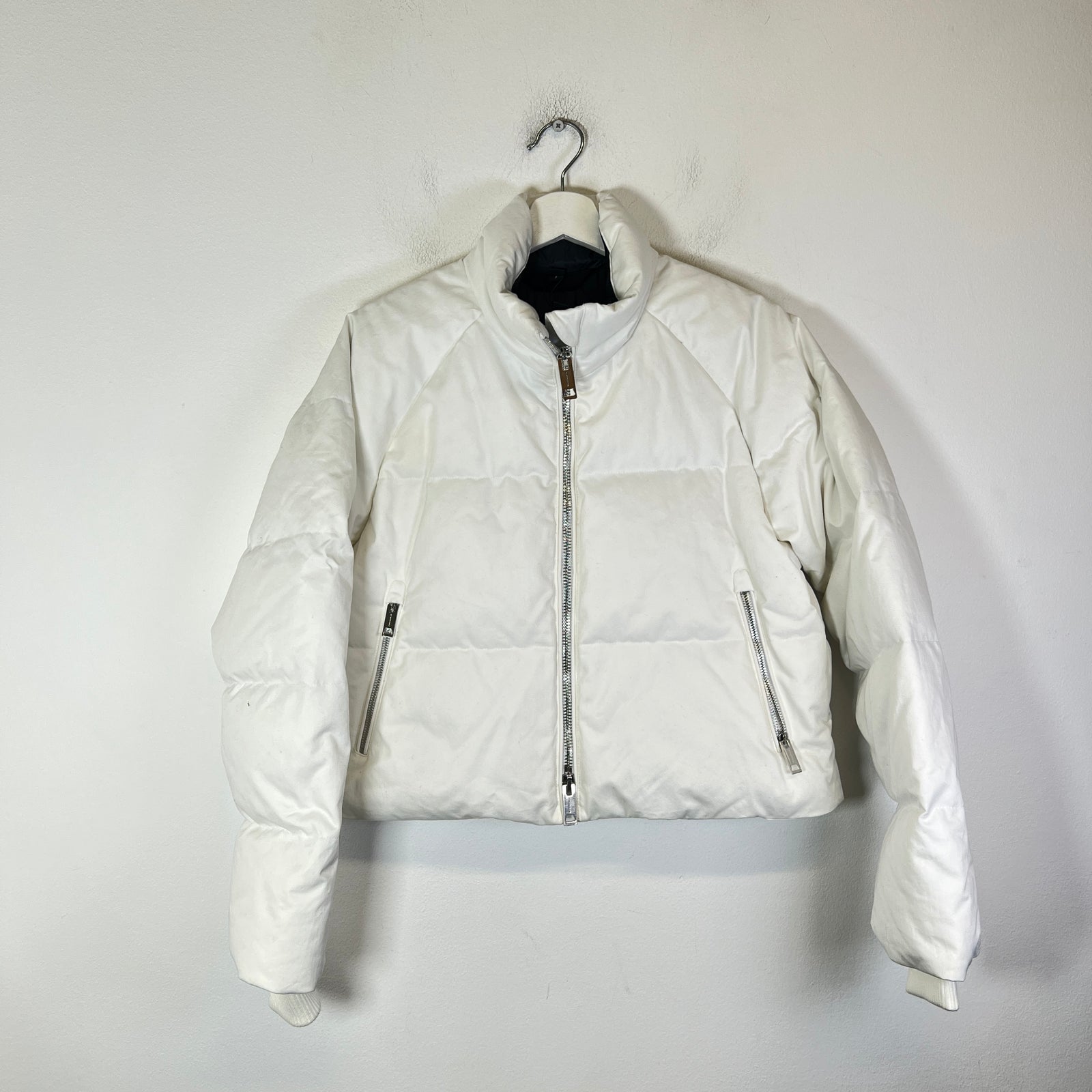 Burberry Women's Cropped Insulated Down Puffer Jacket Size XS