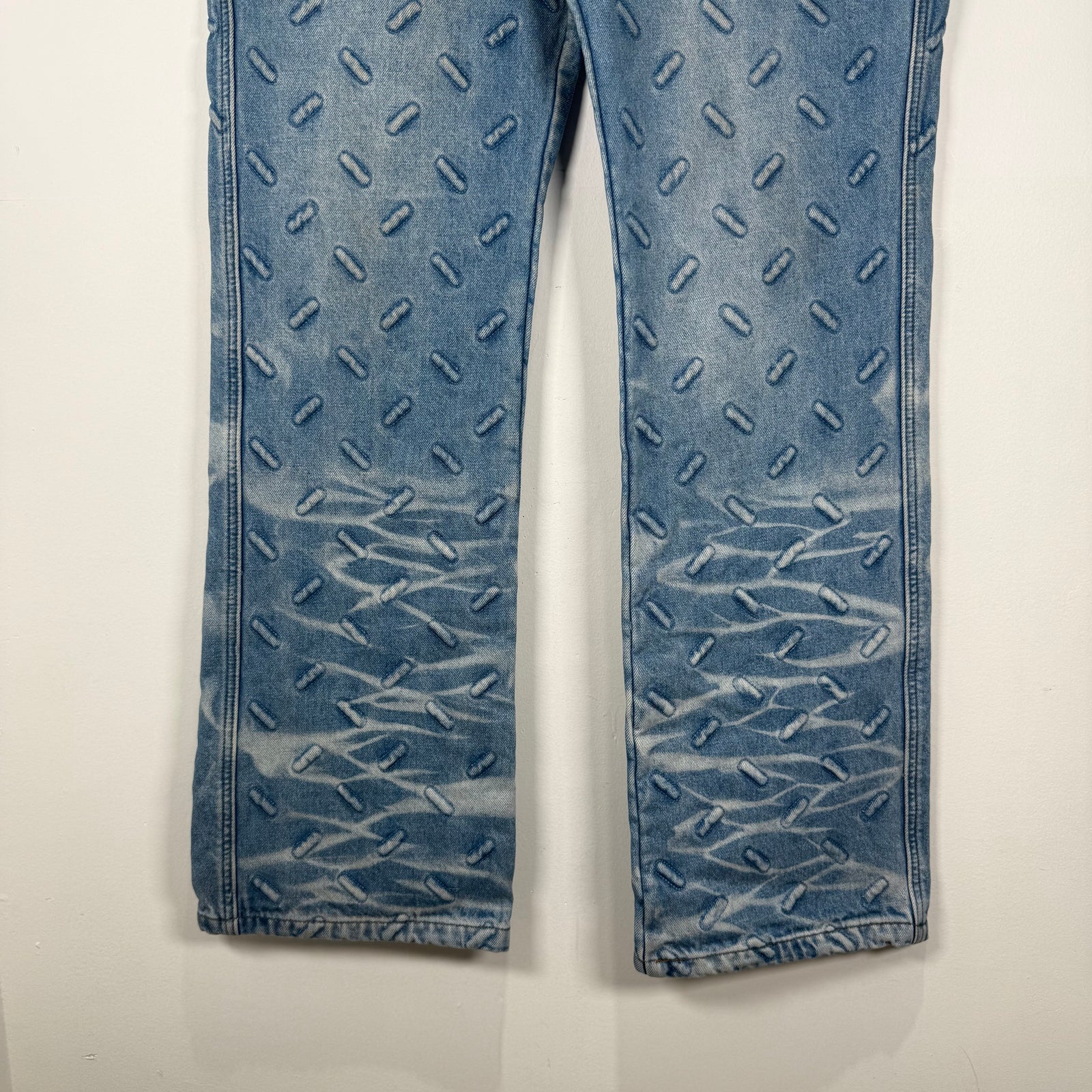 Who Decides War Blue 'Thread Plate' Denim Jeans Size 36