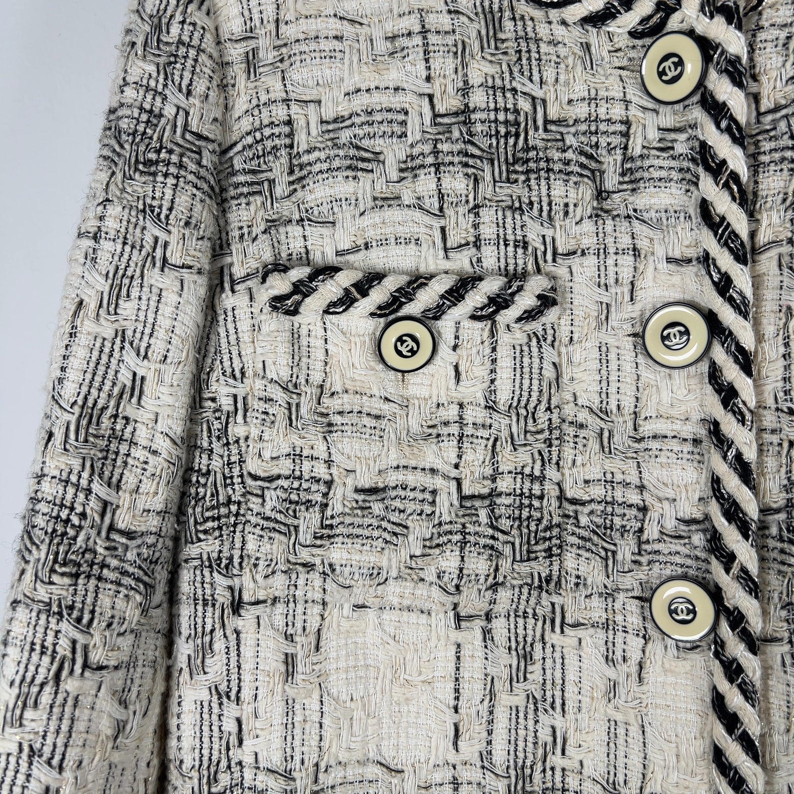 Chanel Printemps SS18 Braided Trim Ecru Tweed White/Black Size 40