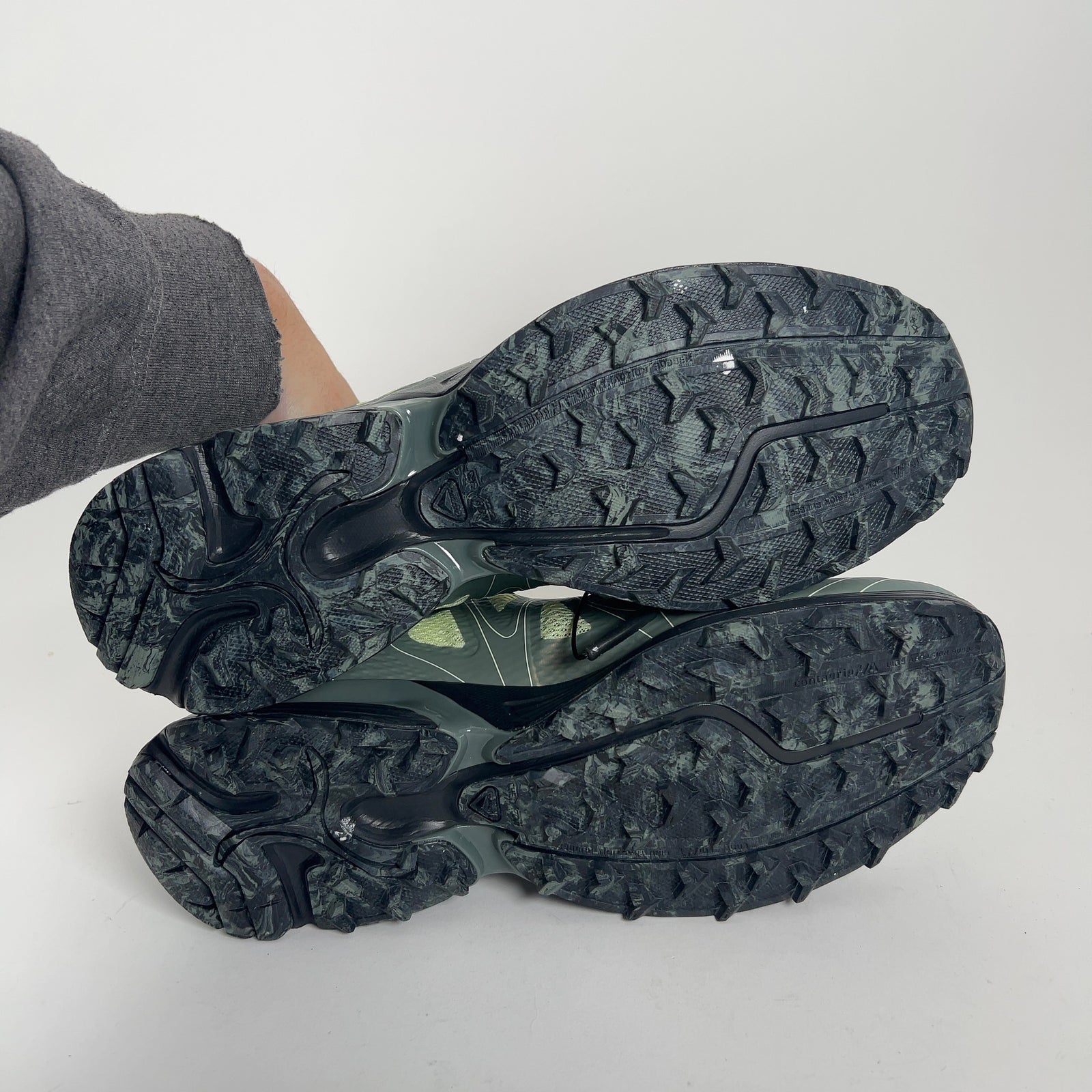 Salomon x END XT-Whisper Void 'Avocado' Lowtop Sneakers
