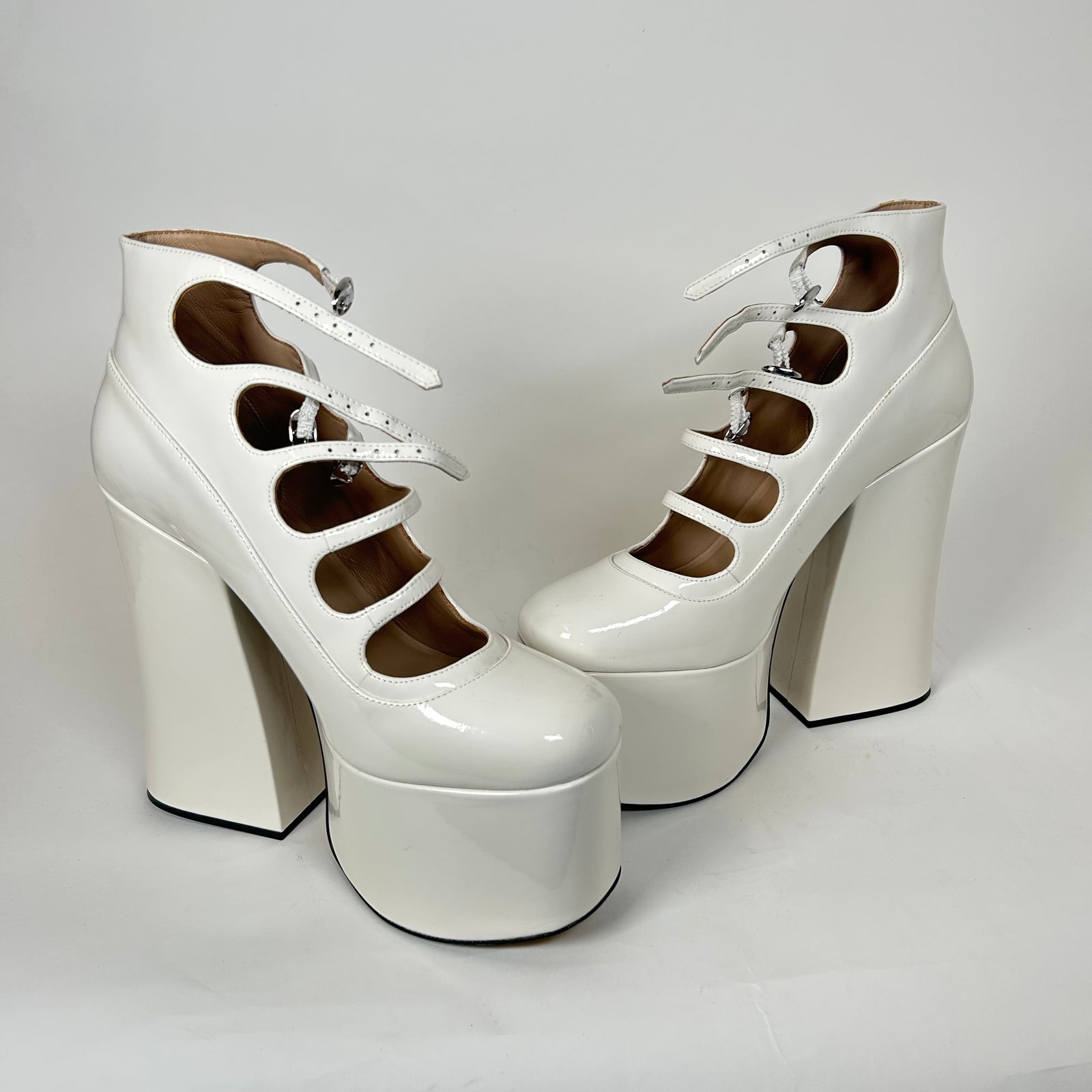 Marc Jacobs White Patent Leather Kiki Platform Heels Size 41