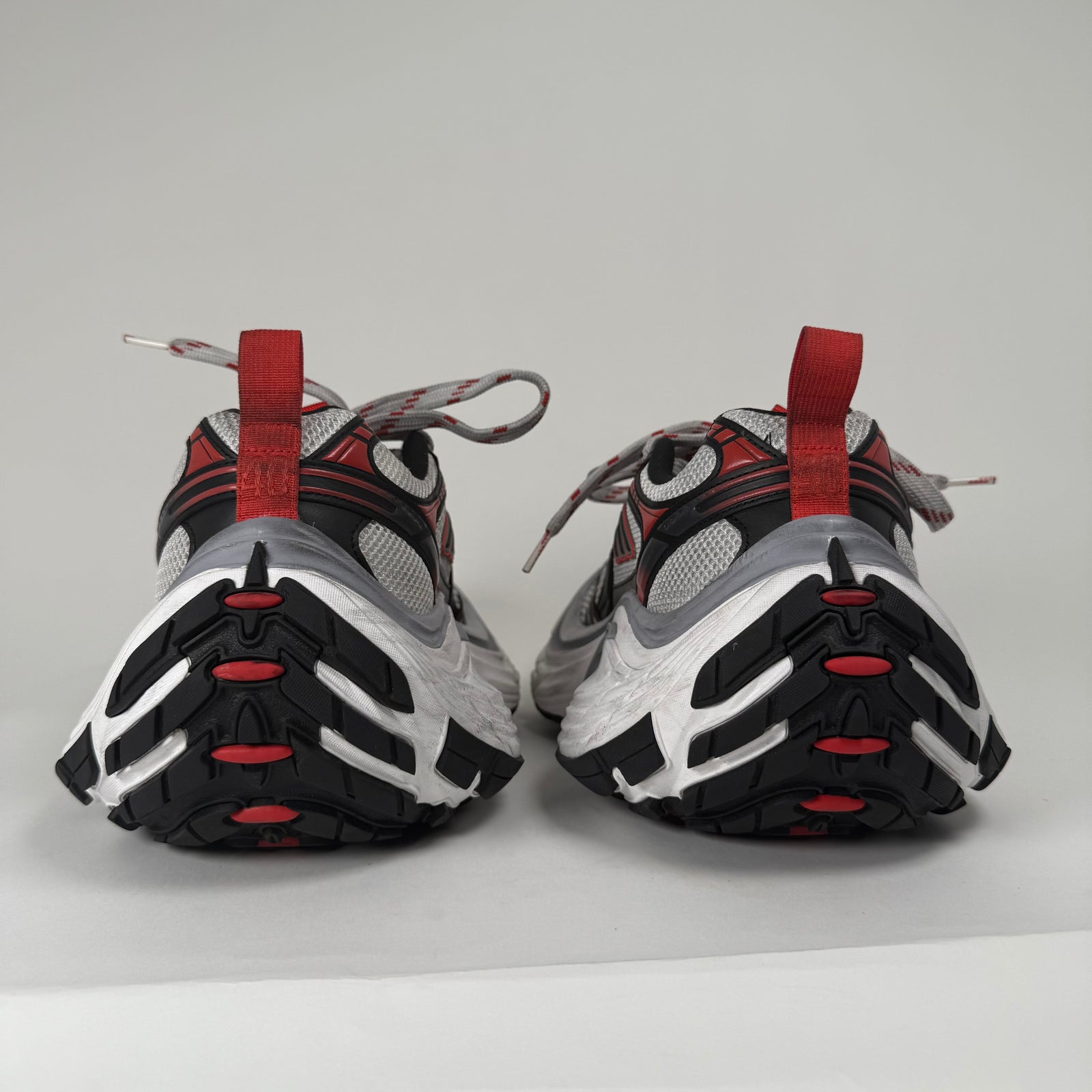 Balenciaga Grey/Red 10XL Sneakers Size 40