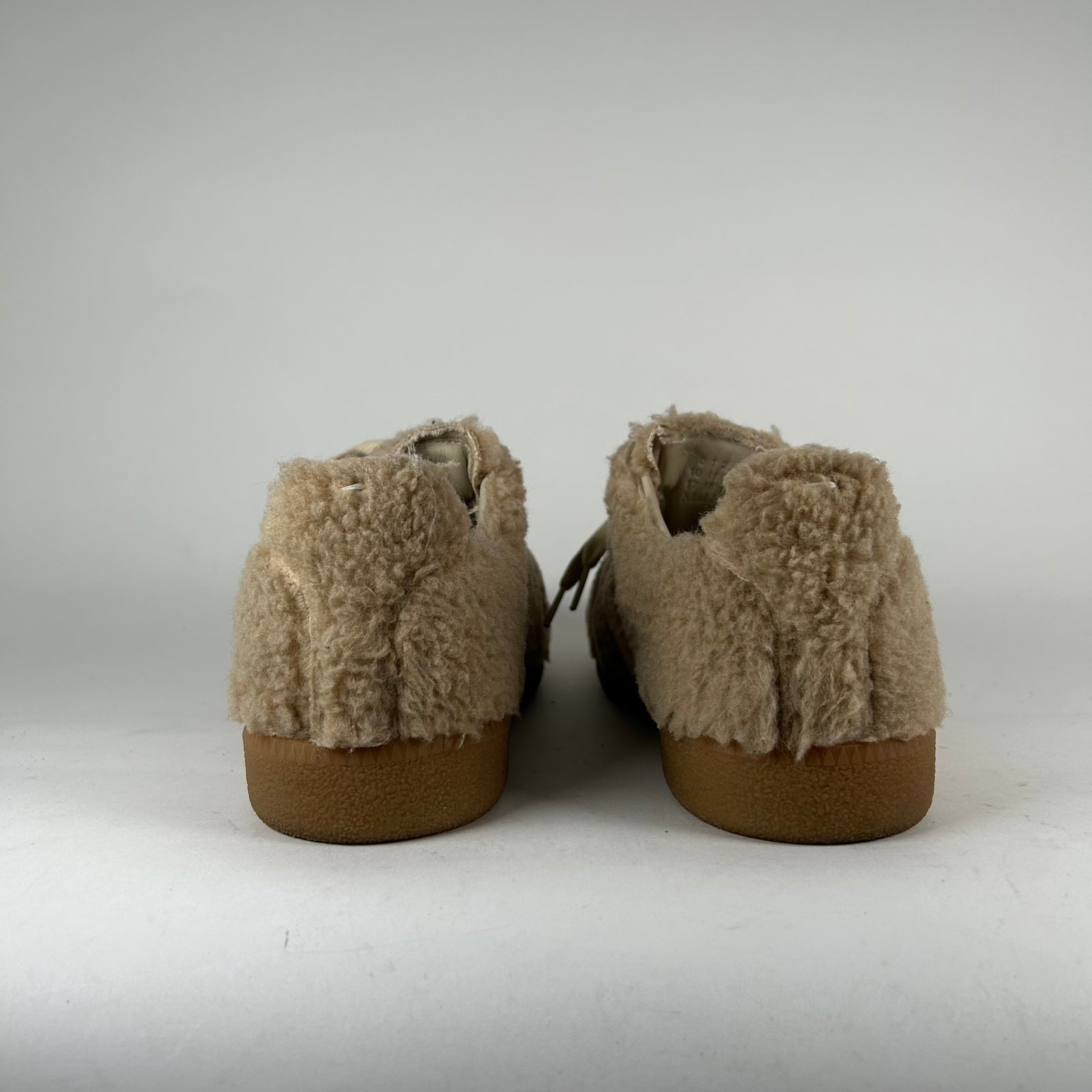 Maison Margiela Sherpa Brown Gats Size 42
