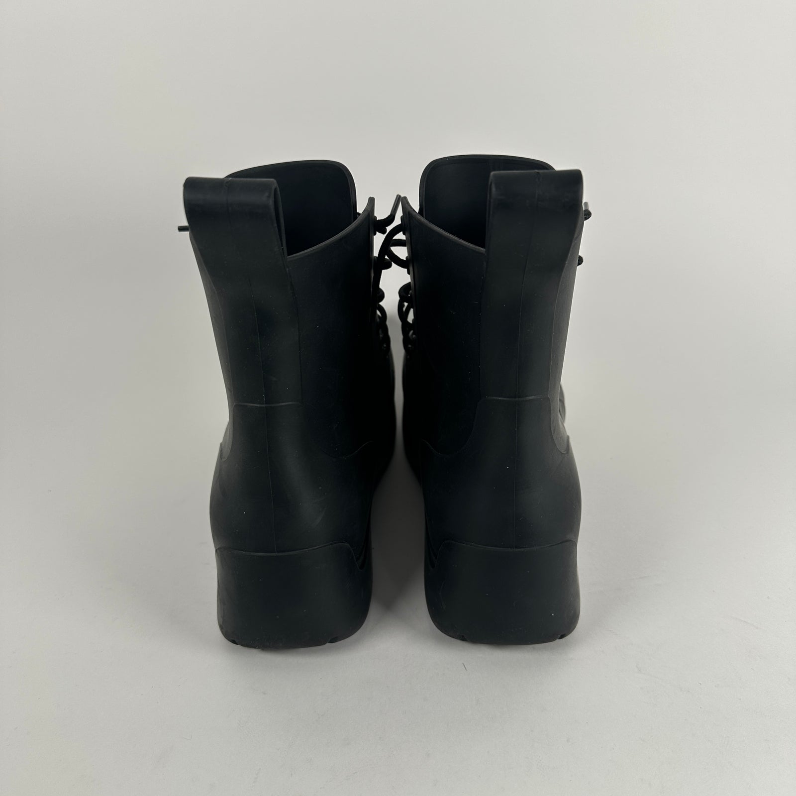 Bottega Veneta Black Lace-Up Puddle Boot Size 10