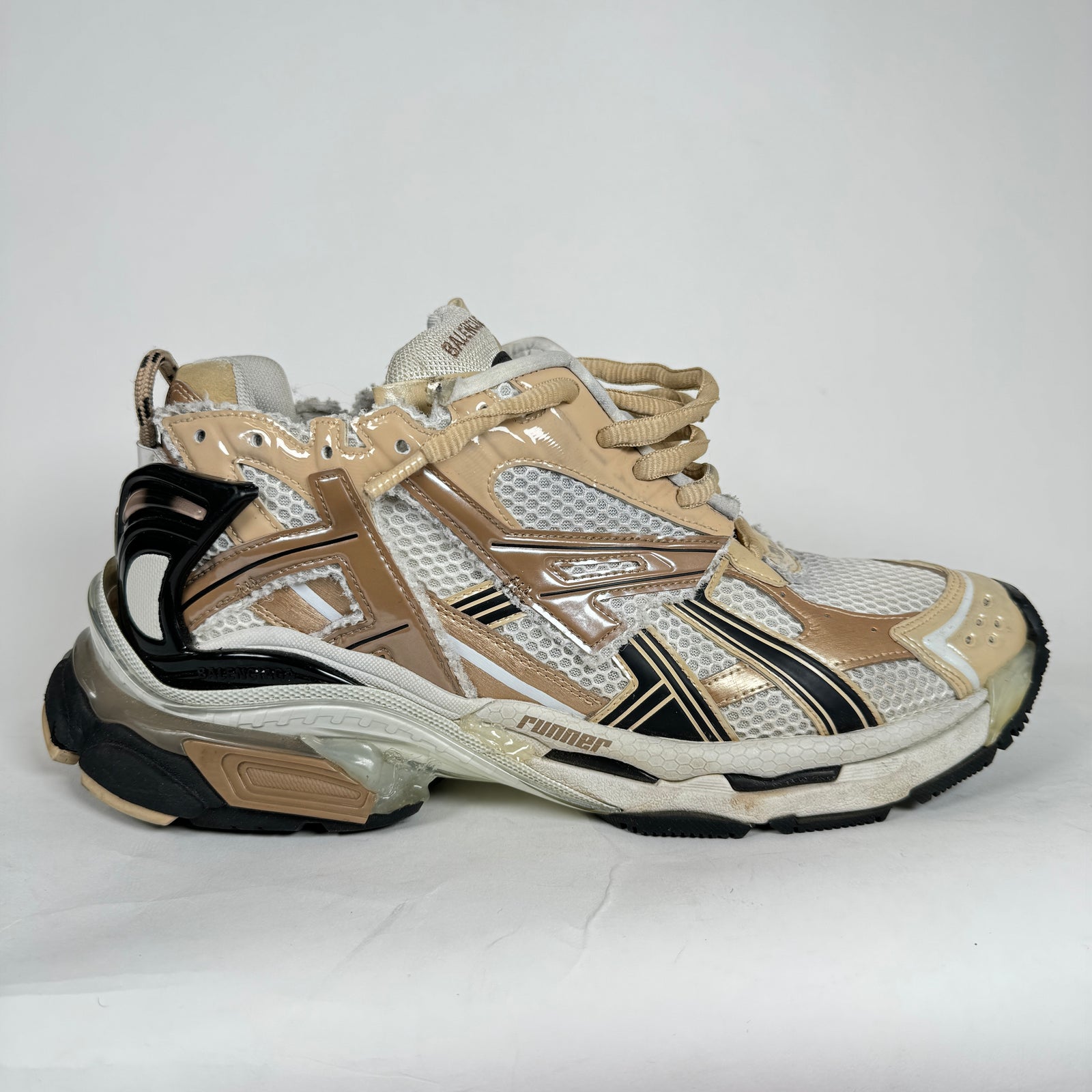 Balenciaga Beige Runners Size 45